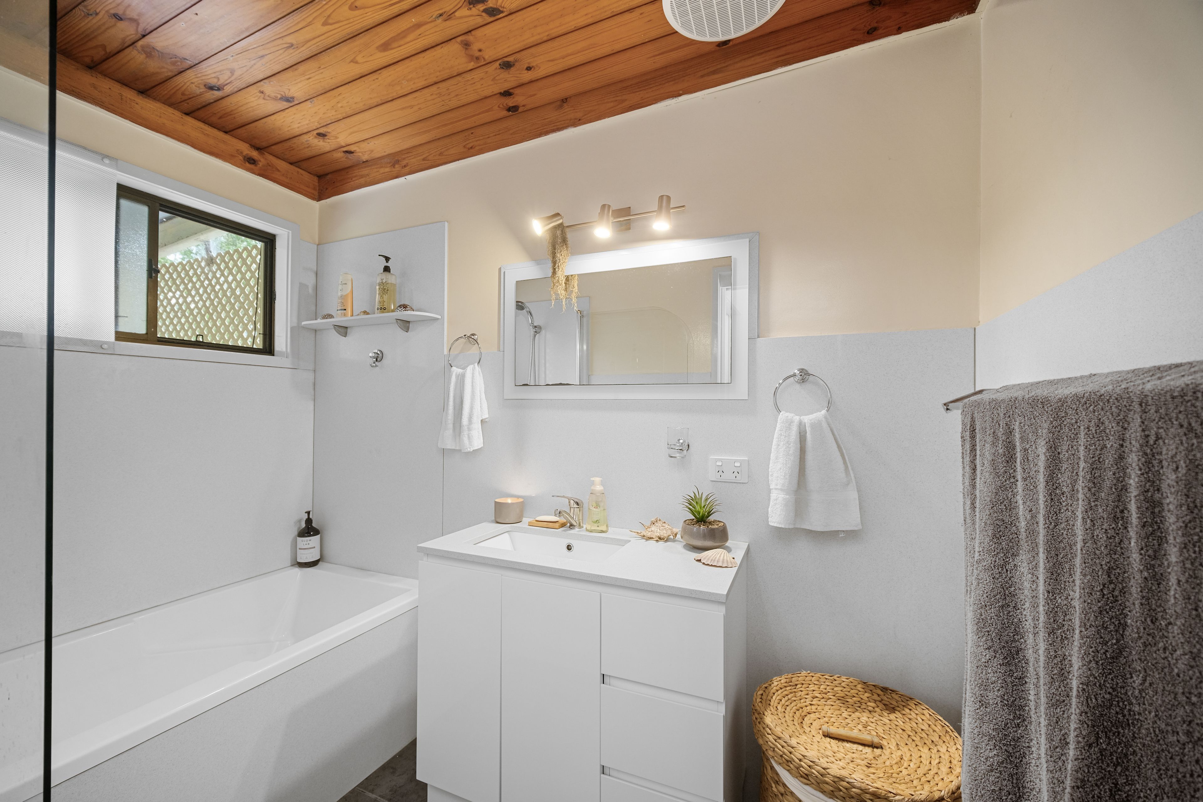 27 Claxton Street — photo 11 of 27