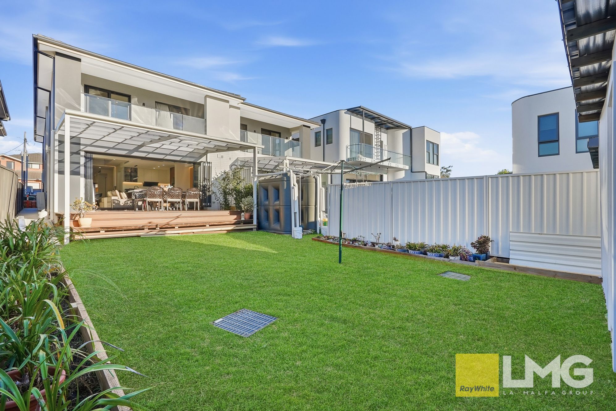 21 Cutcliffe Avenue — photo 12 of 25