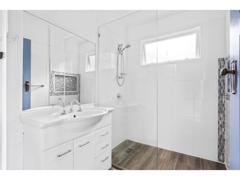 17-19 Vine Street — photo 8 of 15