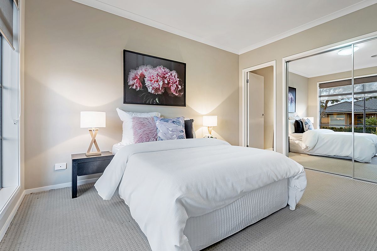 9 Fenland Street, Craigieburn, VIC 3064