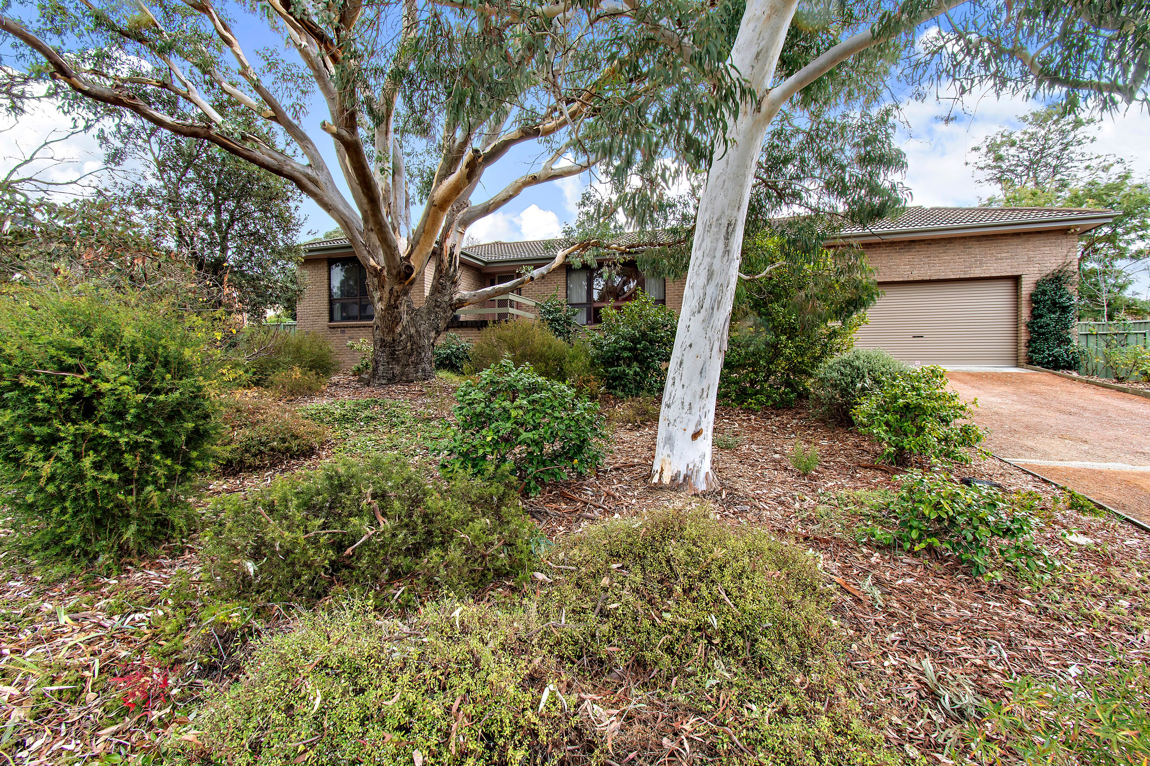 24 Magrath Crescent, Spence, ACT 2615