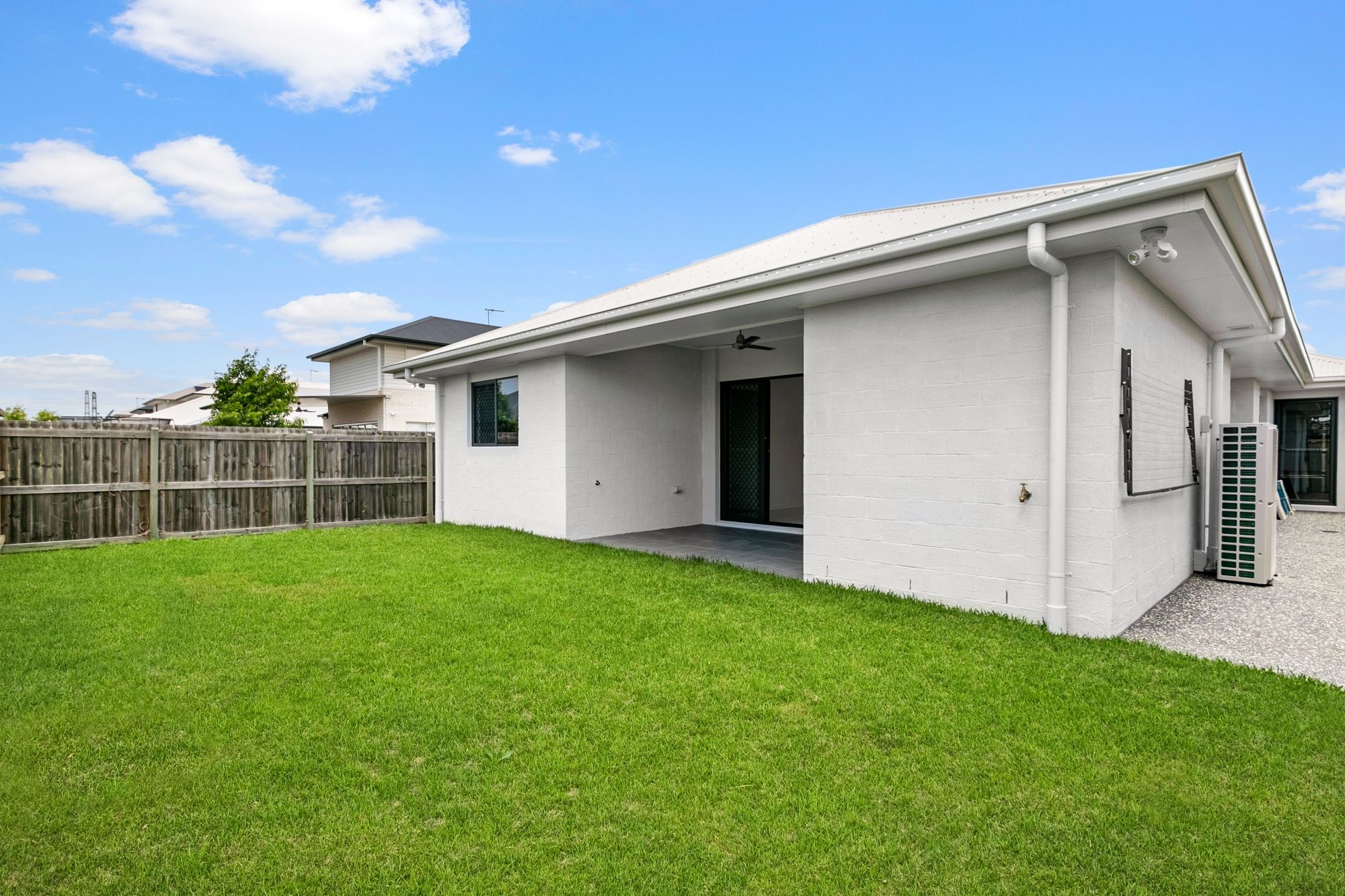 24 Stafford Street — photo 8 of 11