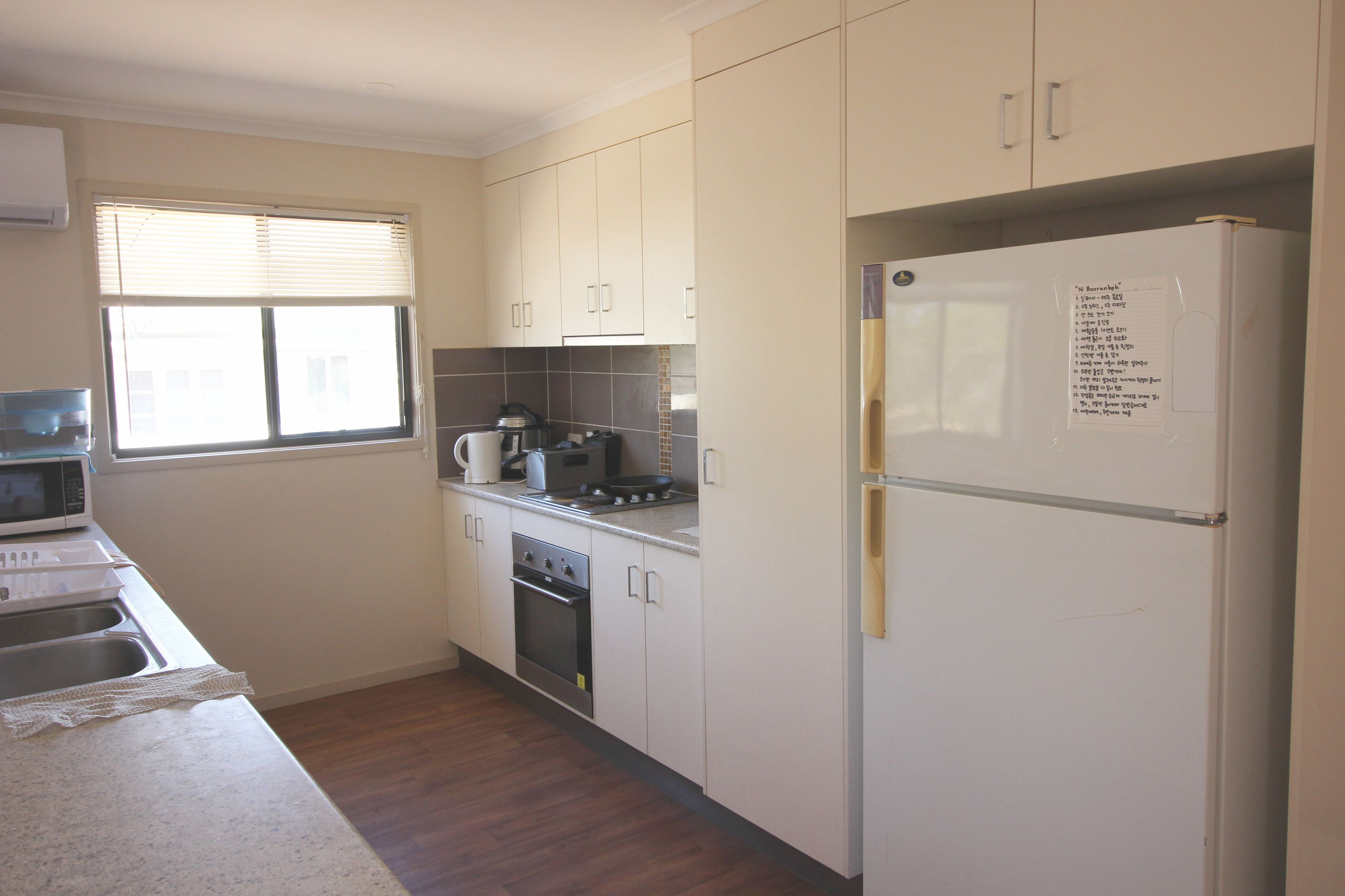 14 Boorunbeh Street, Gayndah, QLD 4625