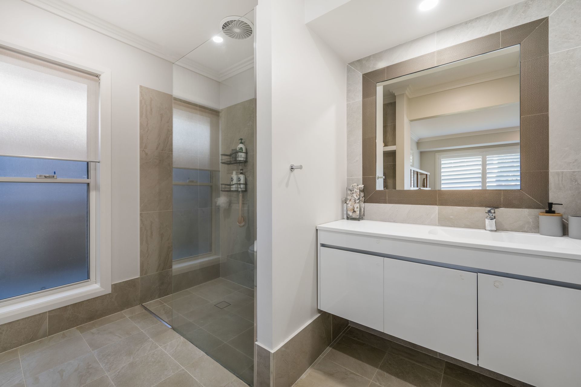 4 Chifley Street — photo 13 of 20