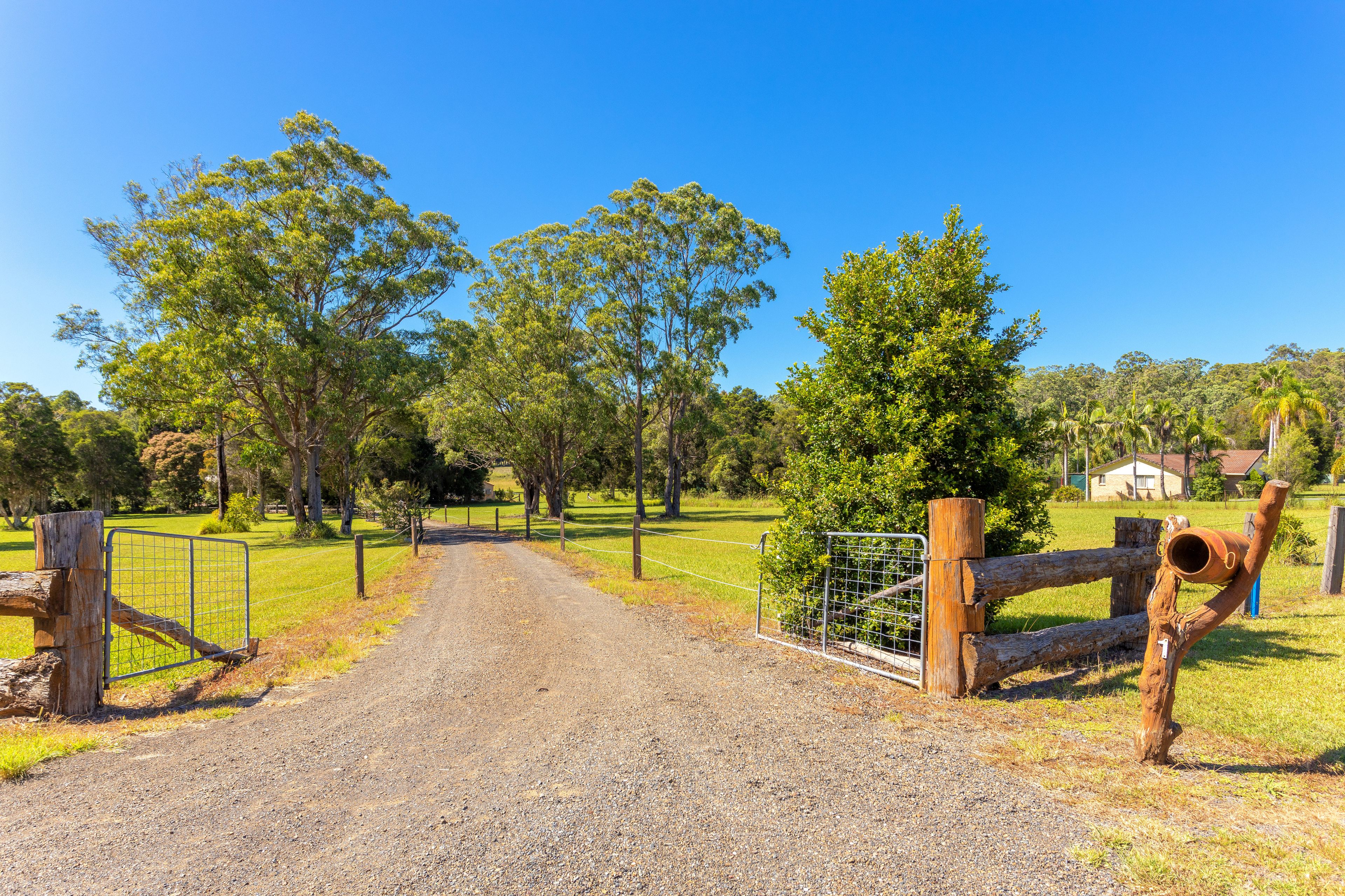 1 Emily Close, Taree, NSW 2430 Sold Acreage/SemiRural Ray White