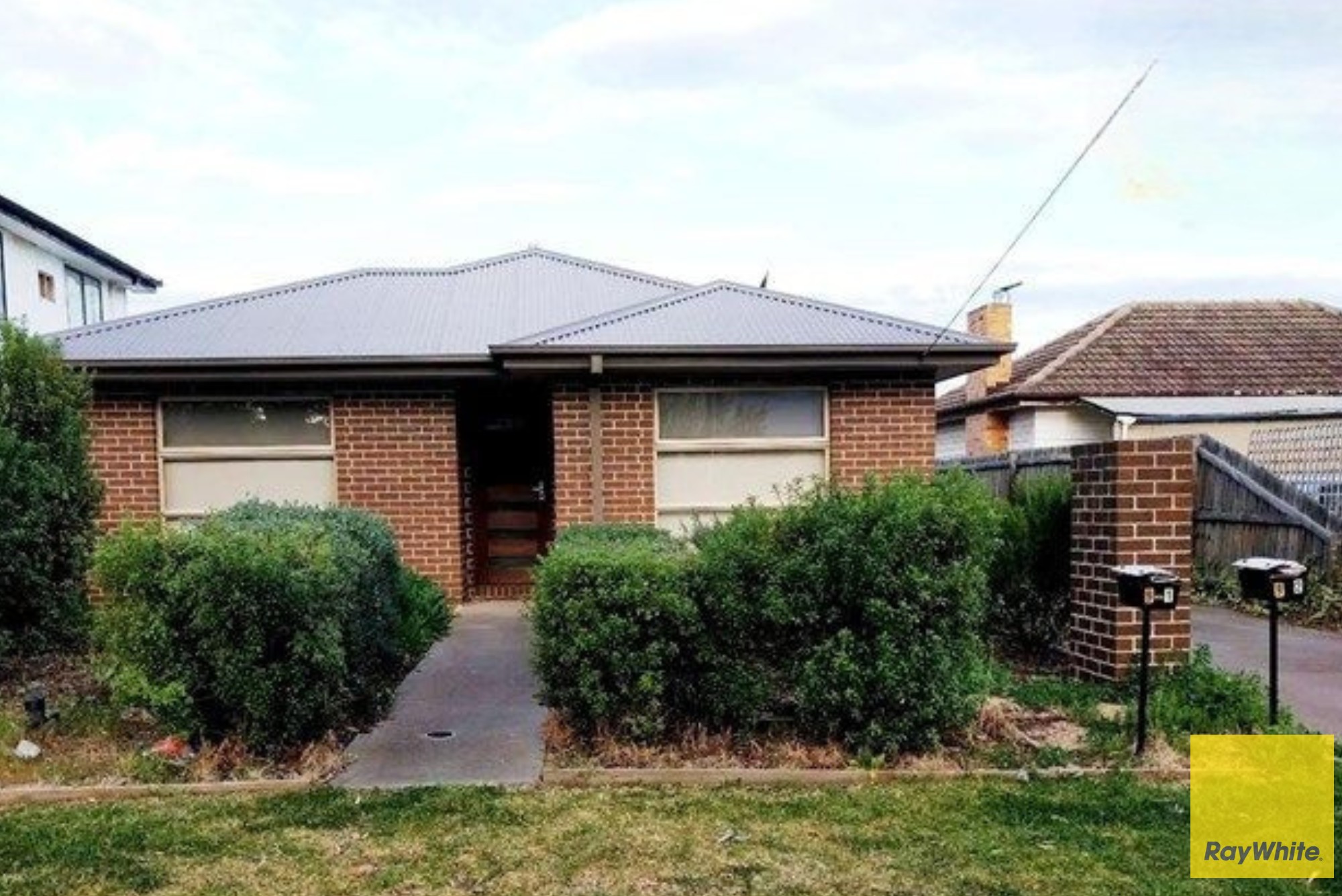 2/9 Balmoral Street, Laverton, VIC 3028