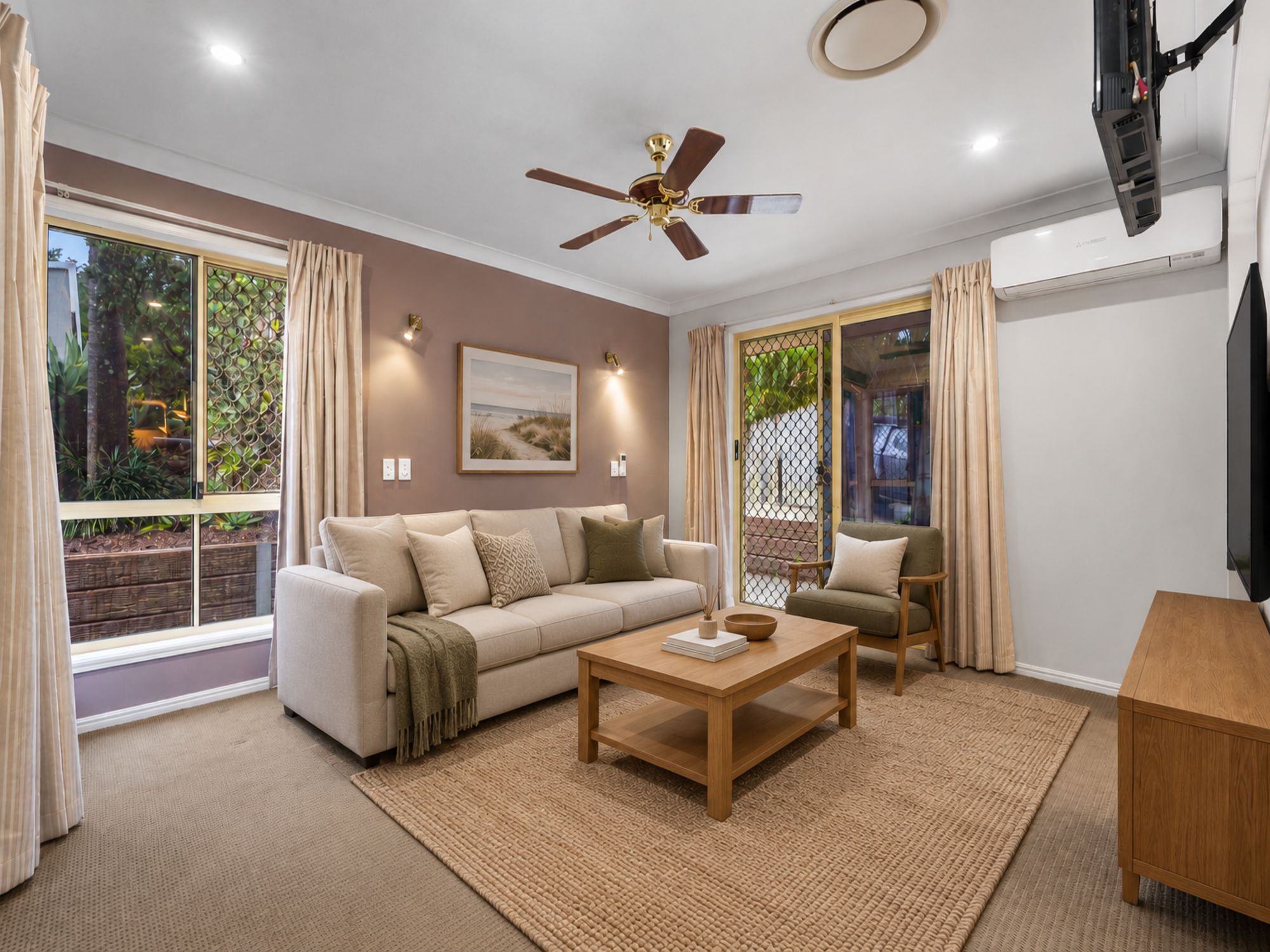 42 Meera Street — photo 16 of 22