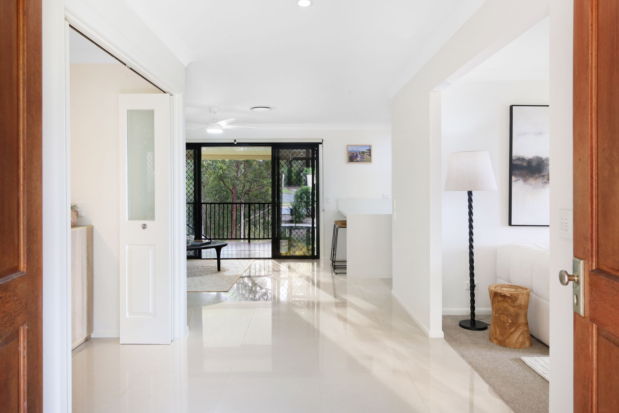19 Raffles Court — photo 4 of 28