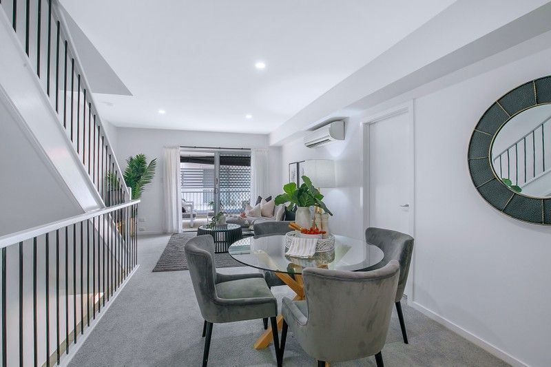 2/32 Dickenson Street — photo 5 of 13