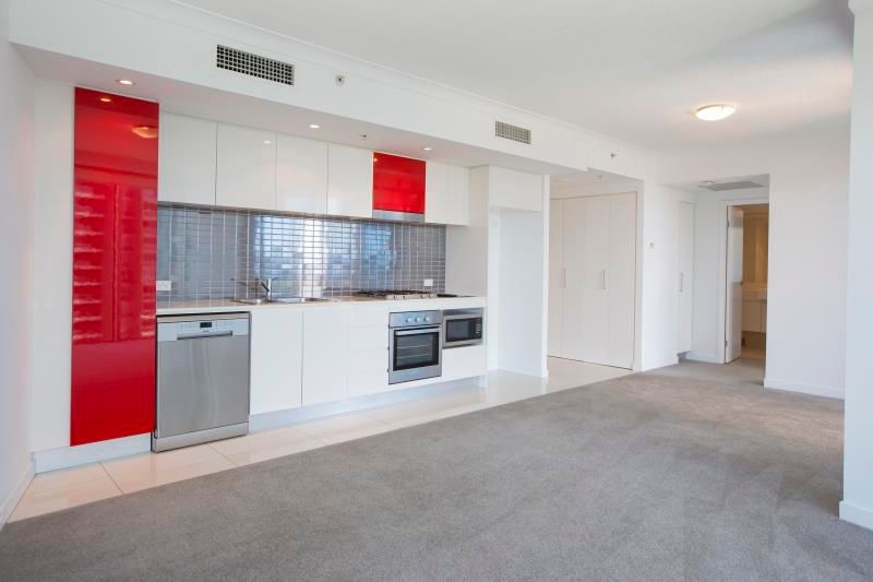 21604/5 LAWSON Street, Southport, QLD 4215
