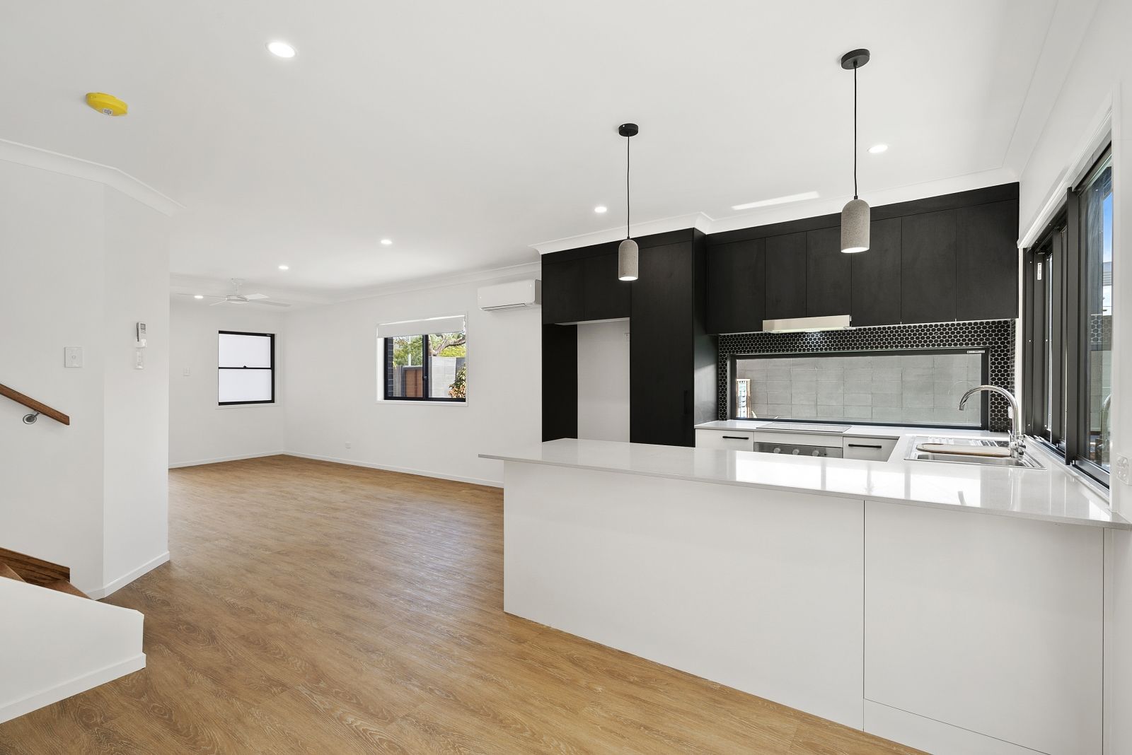 1/32-36 Hardiman Street, Woody Point, QLD 4019