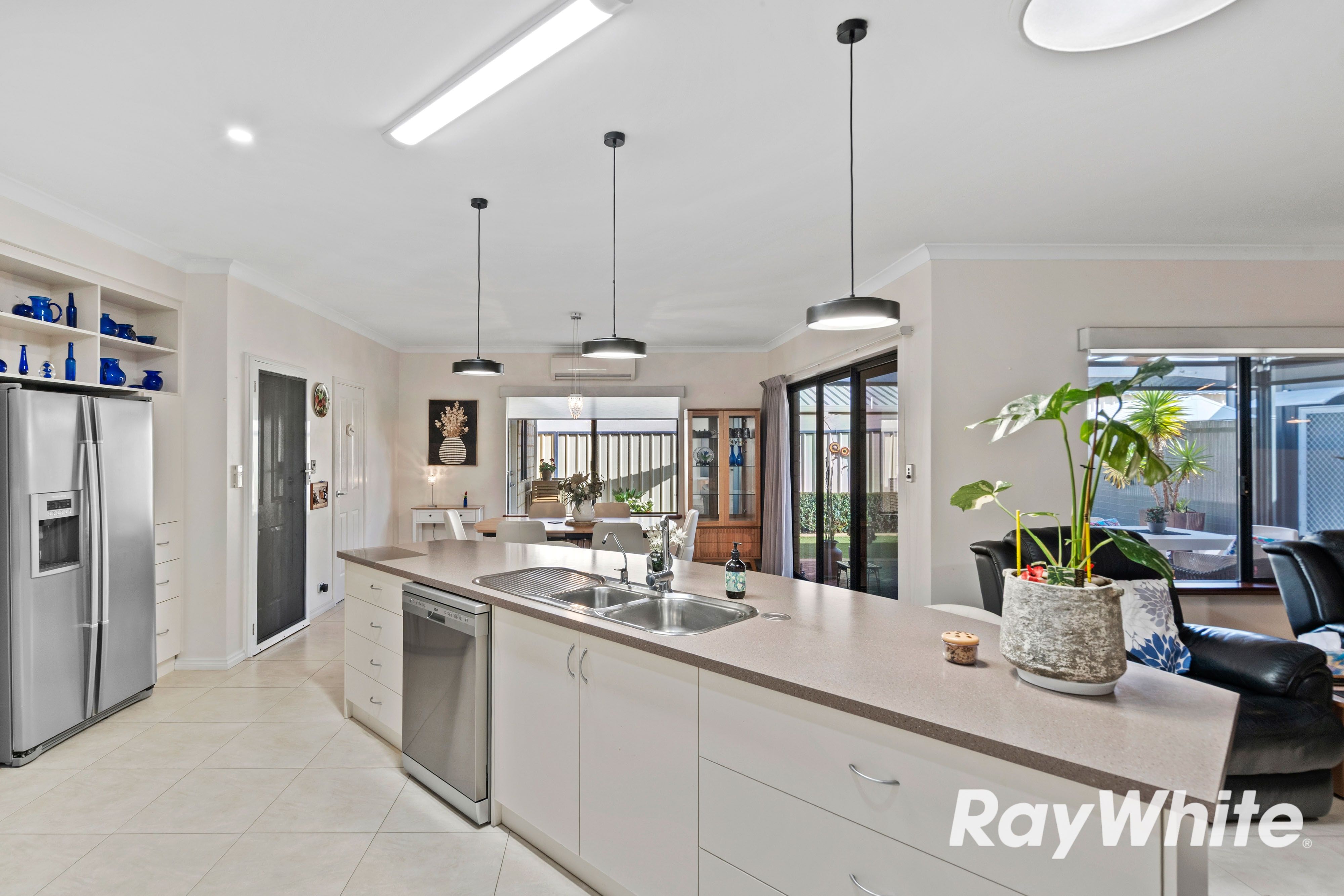 12 Catalpa Place — photo 3 of 28