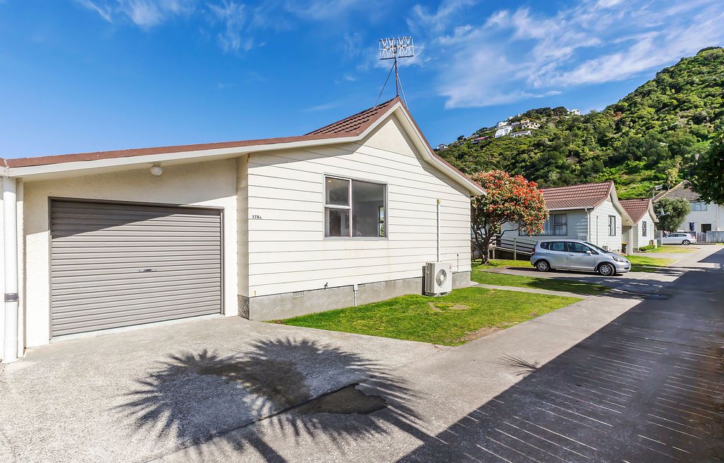 178a Queens Drive, Lyall Bay, Wellington City
