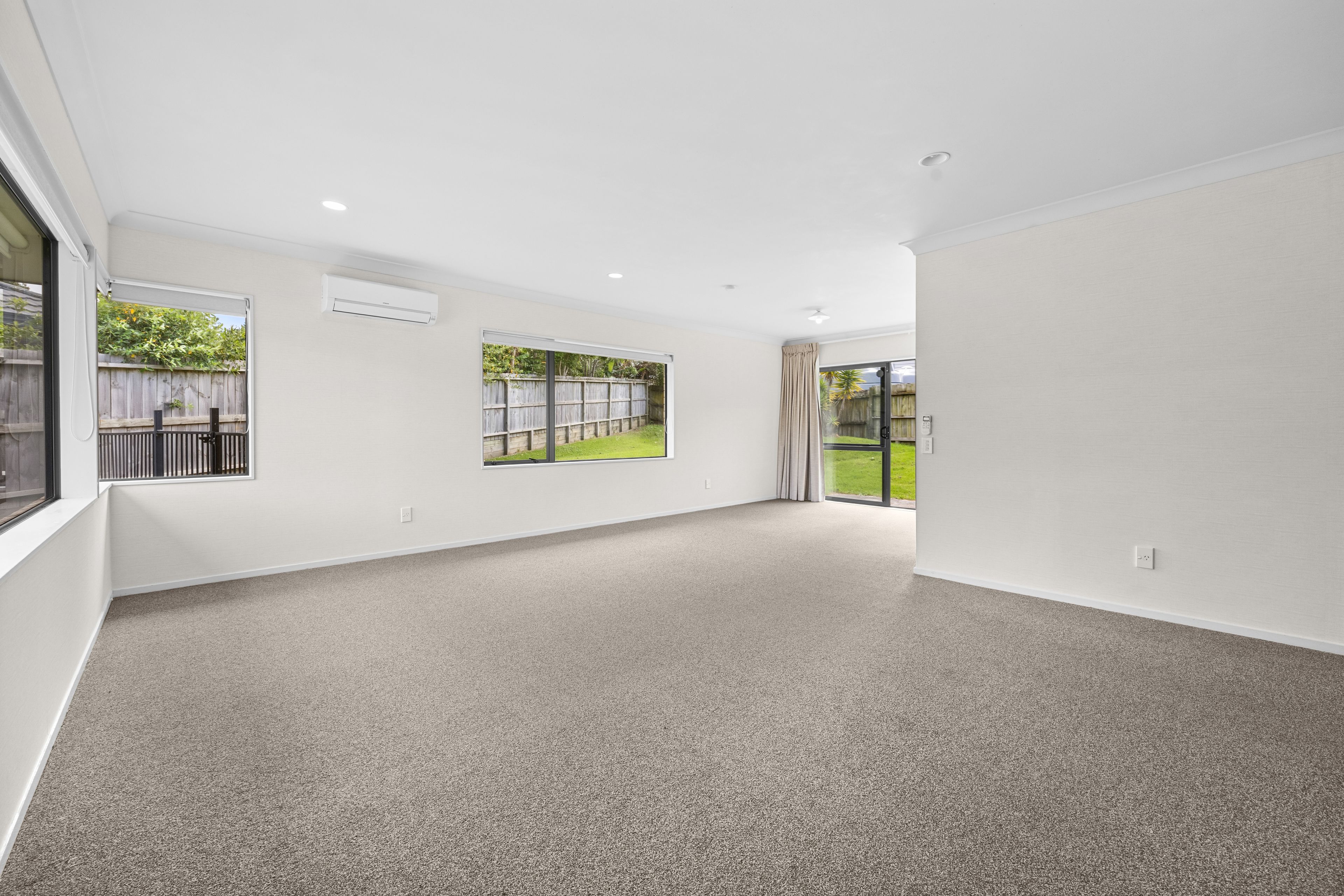 11 Albacore Way, Maraetai, Manukau City