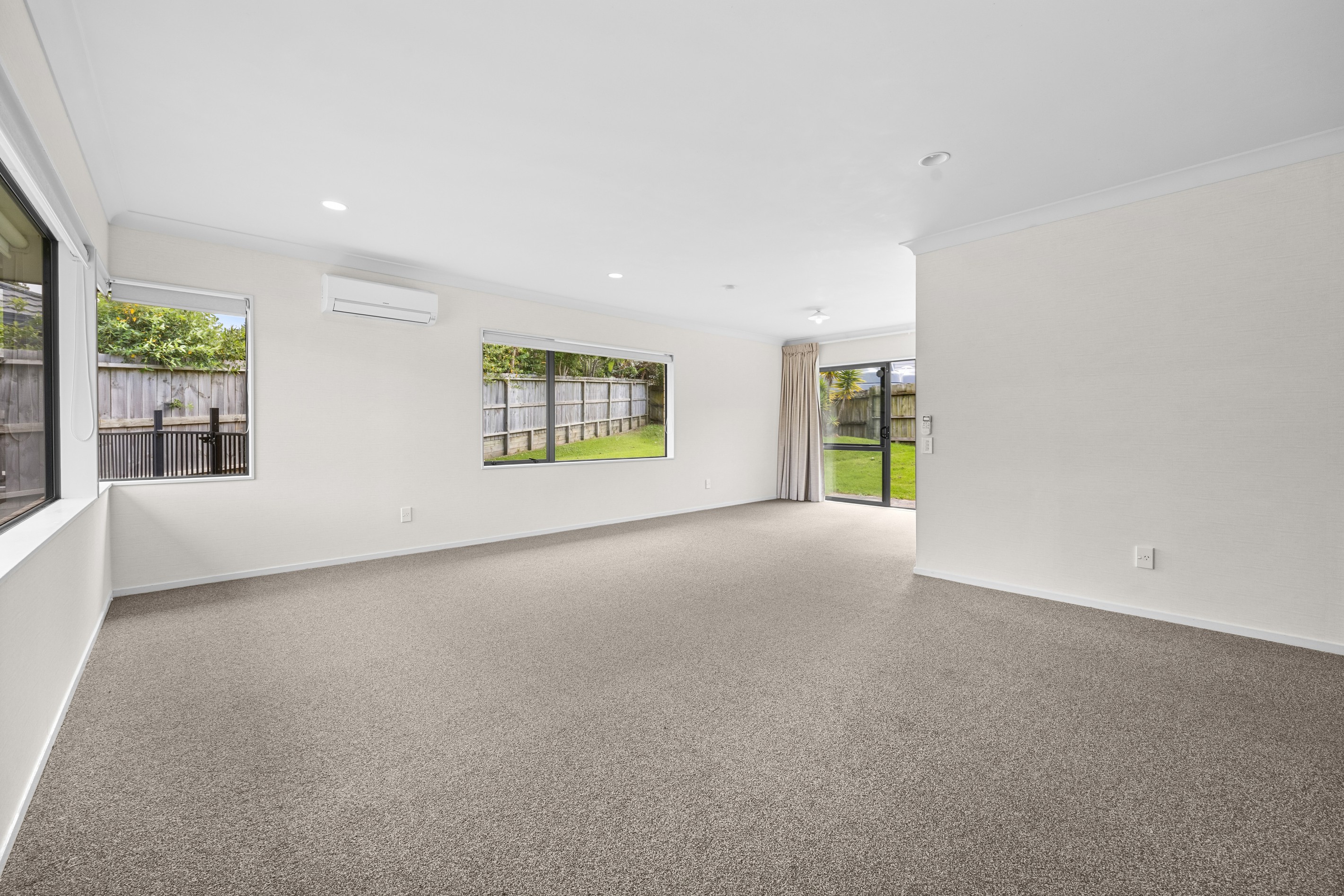 11 Albacore Way, Maraetai, Manukau City