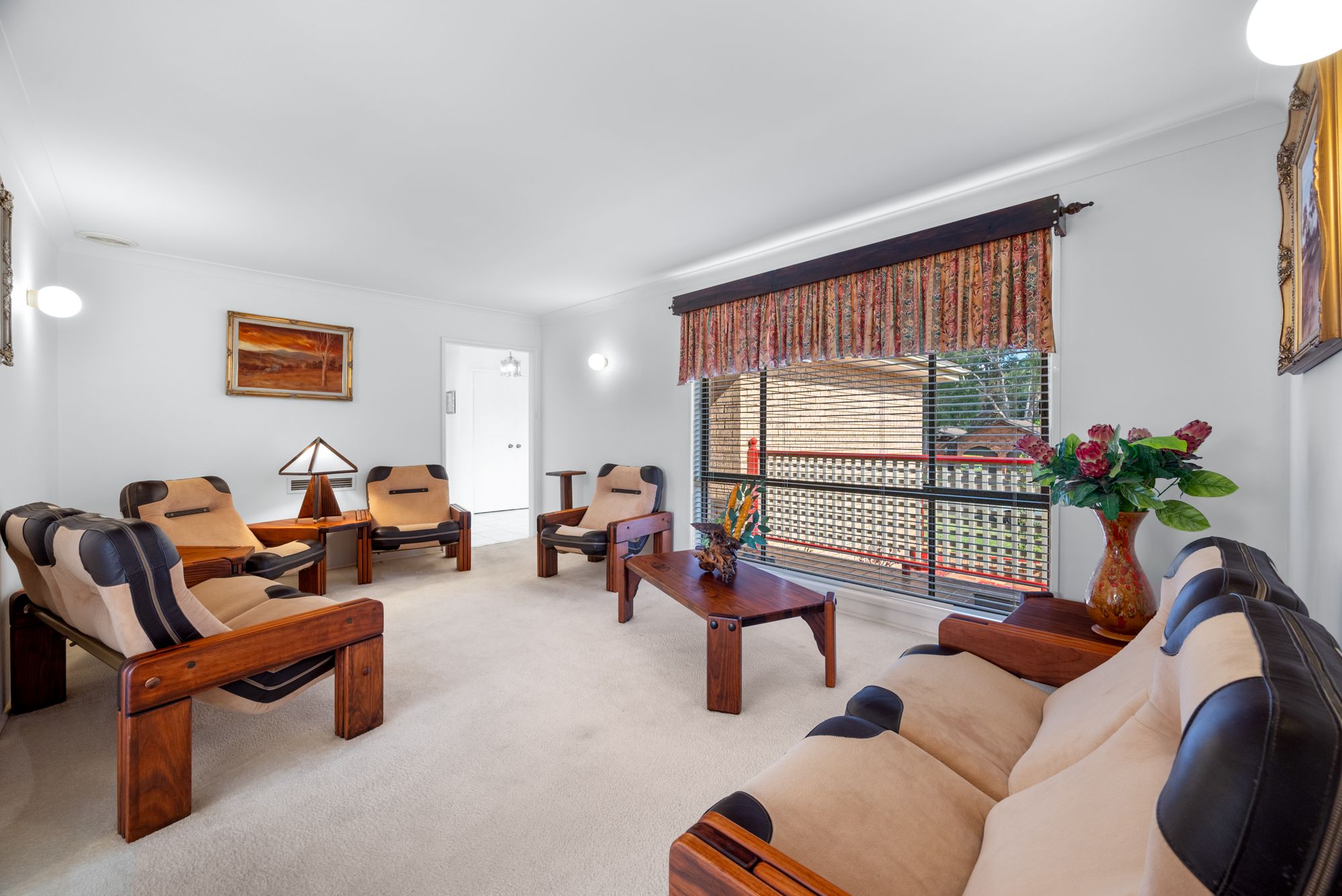 2 Nymboida Crescent, Ruse, NSW 2560