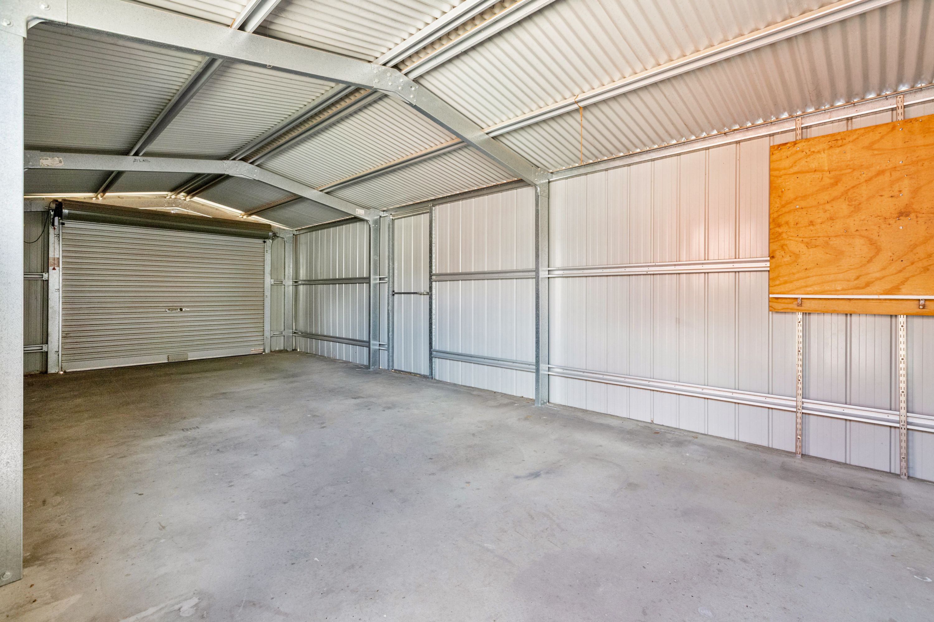 7 Amber Close — photo 17 of 18