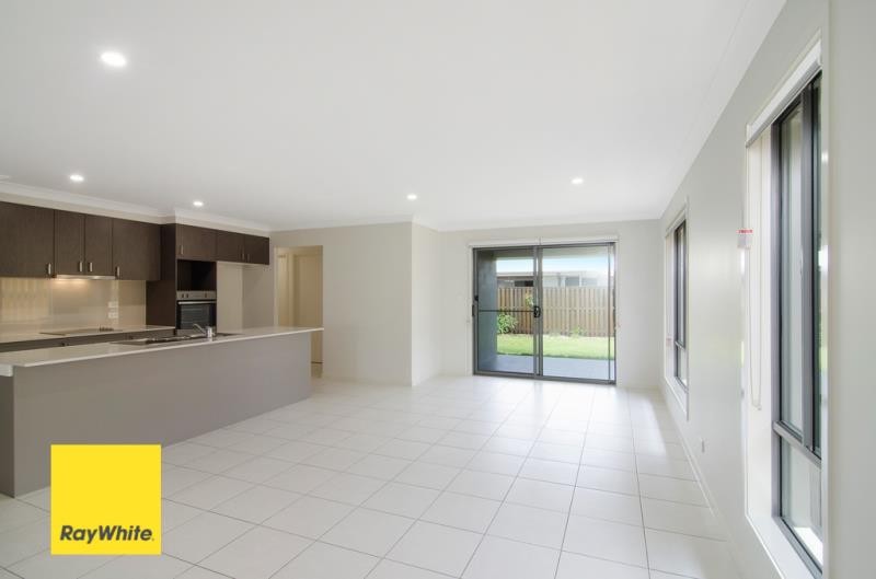 26 McPherson Crescent, Coomera, QLD 4209