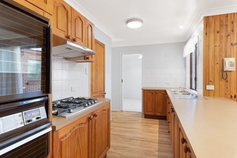 6 Barcroft Court, Aspley, QLD 4034