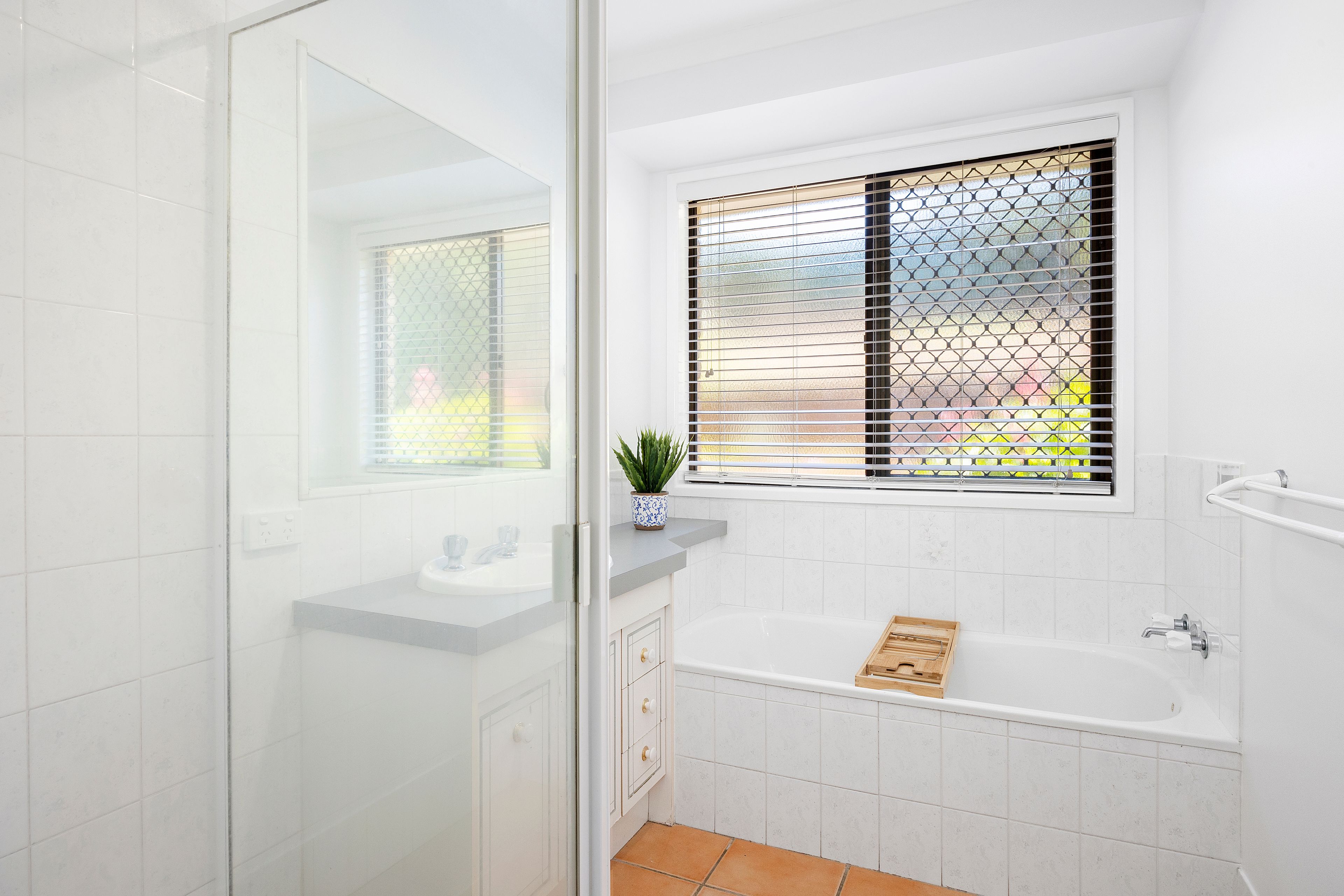17 Ingle Court — photo 9 of 12