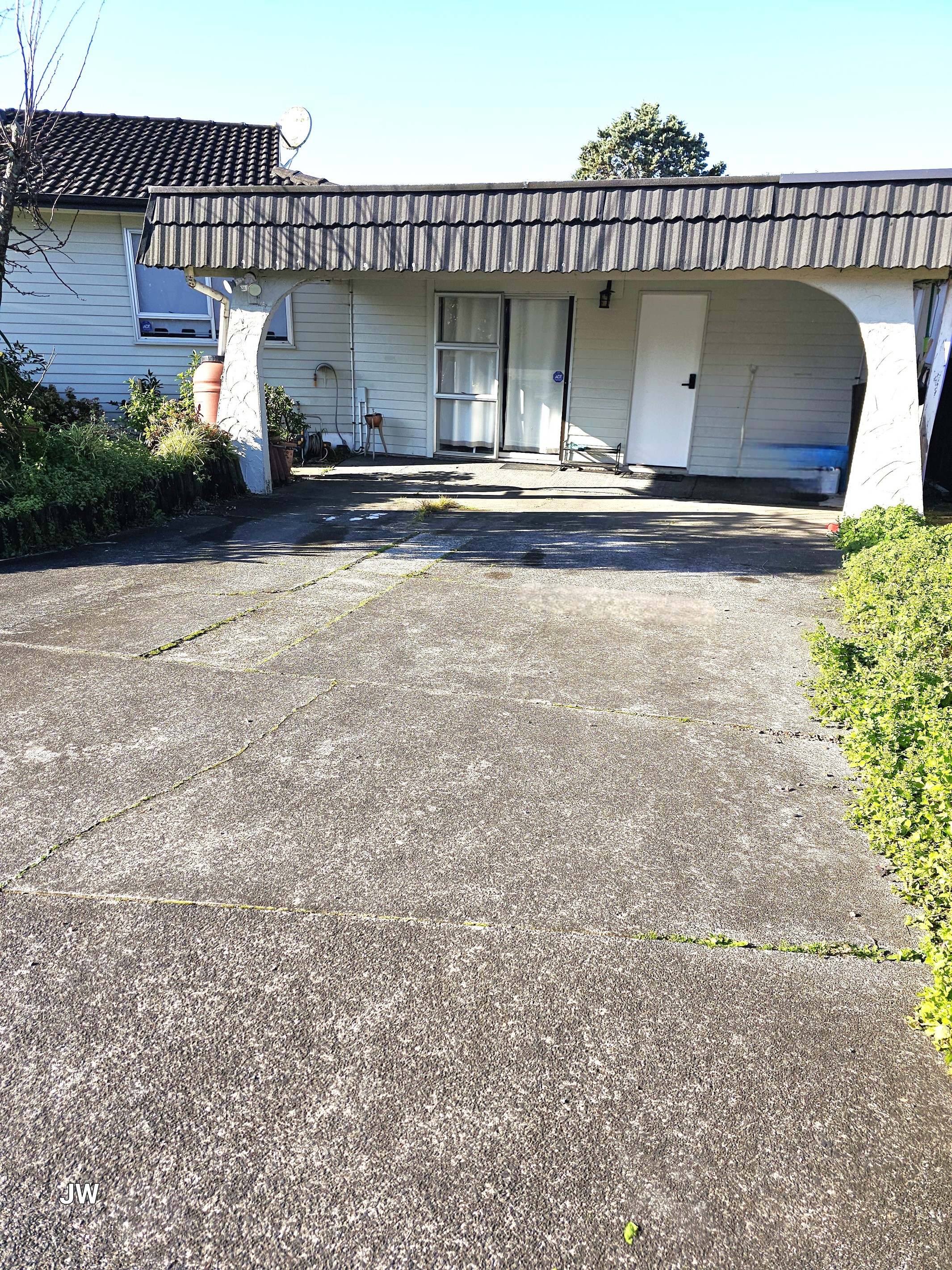 98 Sycamore Drive, Sunnynook, North Shore City