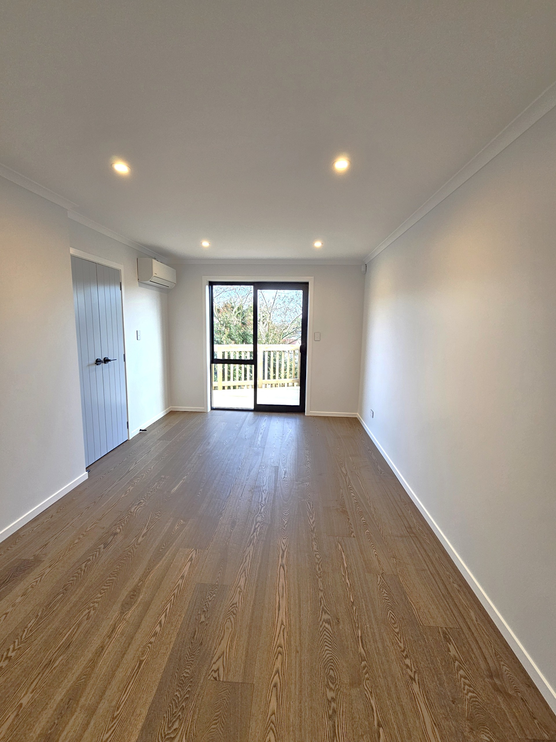 B/9 Camrose Place, Glenfield, North Shore City