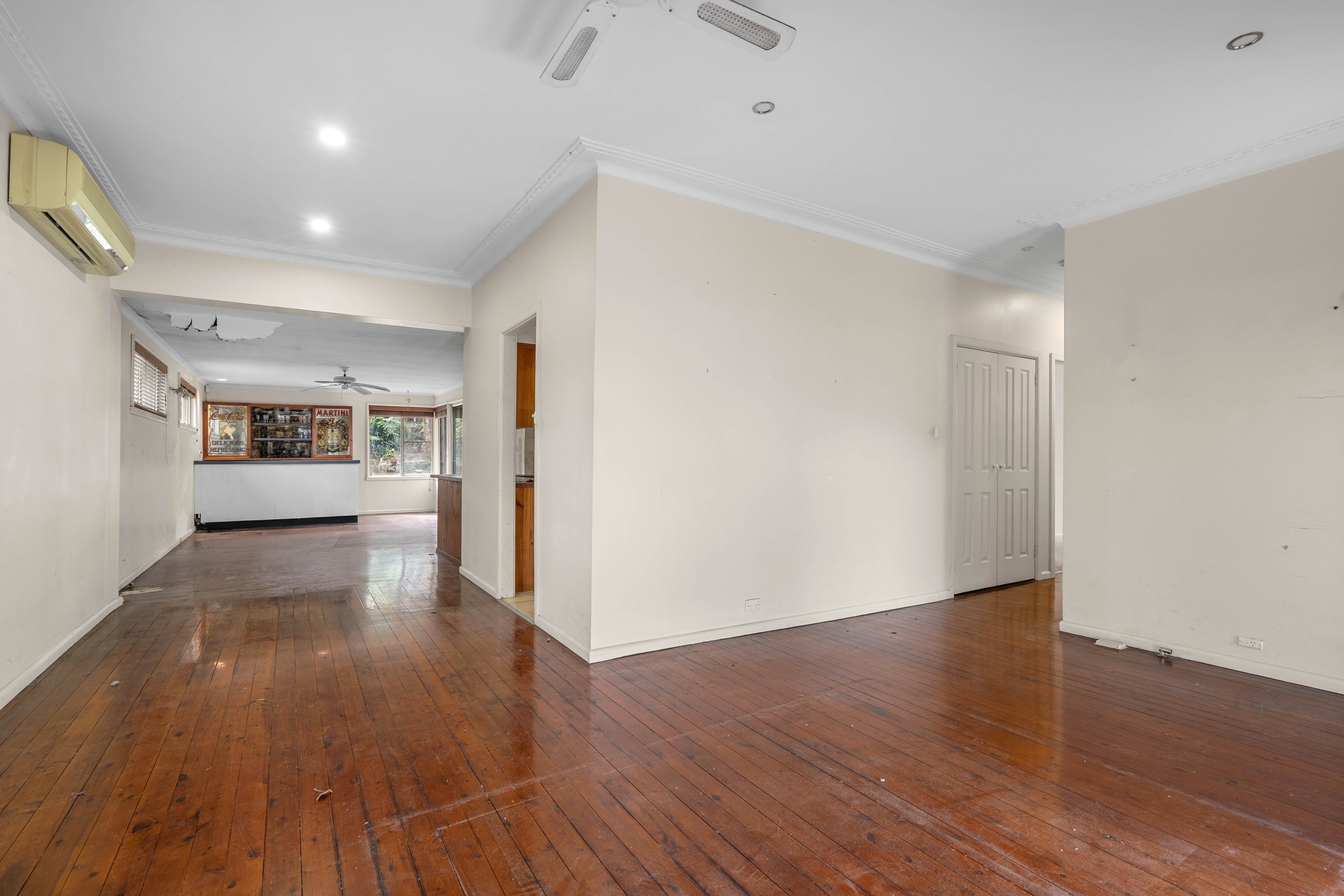 70 Clarke Street, Peakhurst, NSW 2210