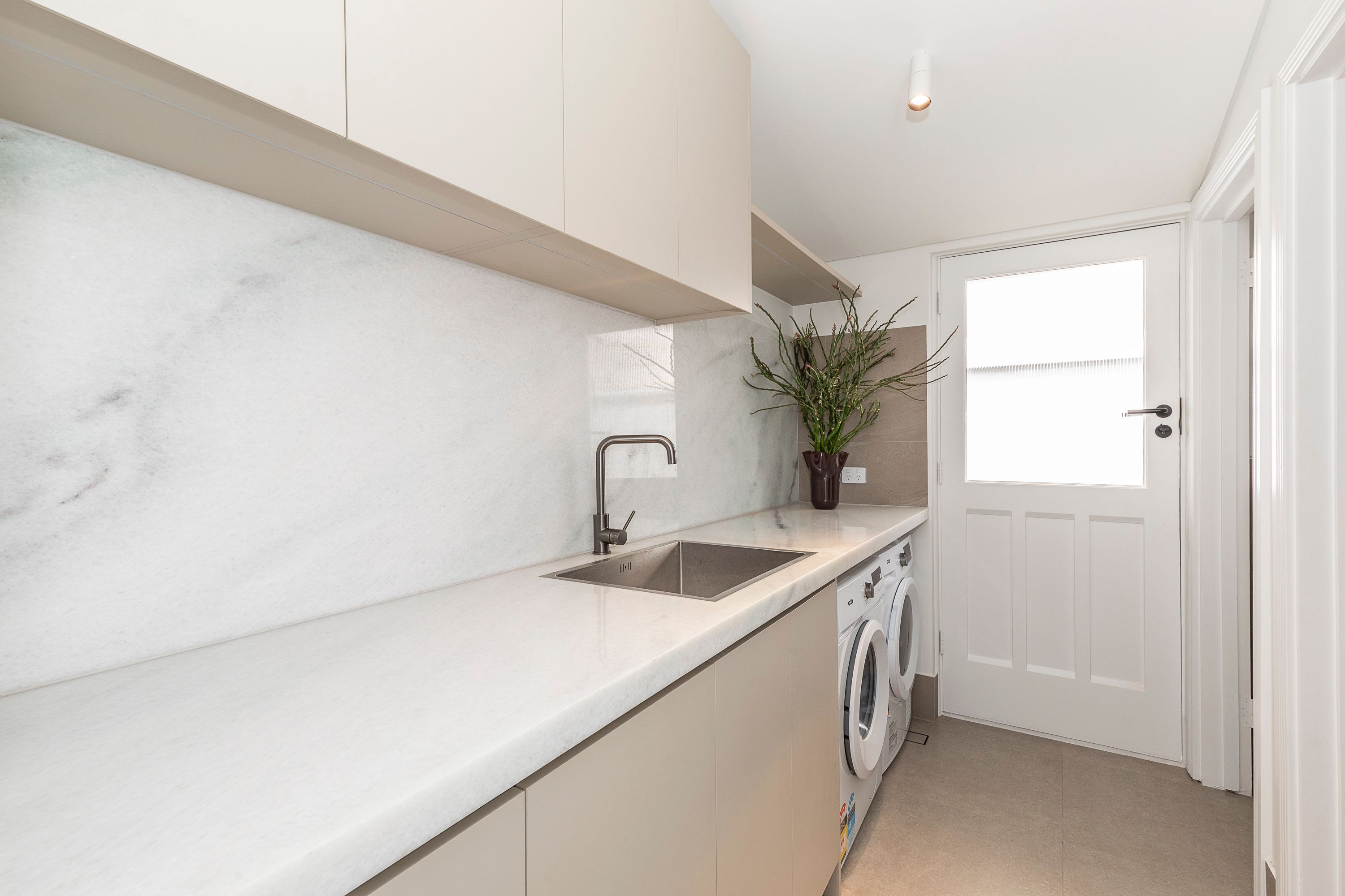 3 Chertsey Street — photo 24 of 25