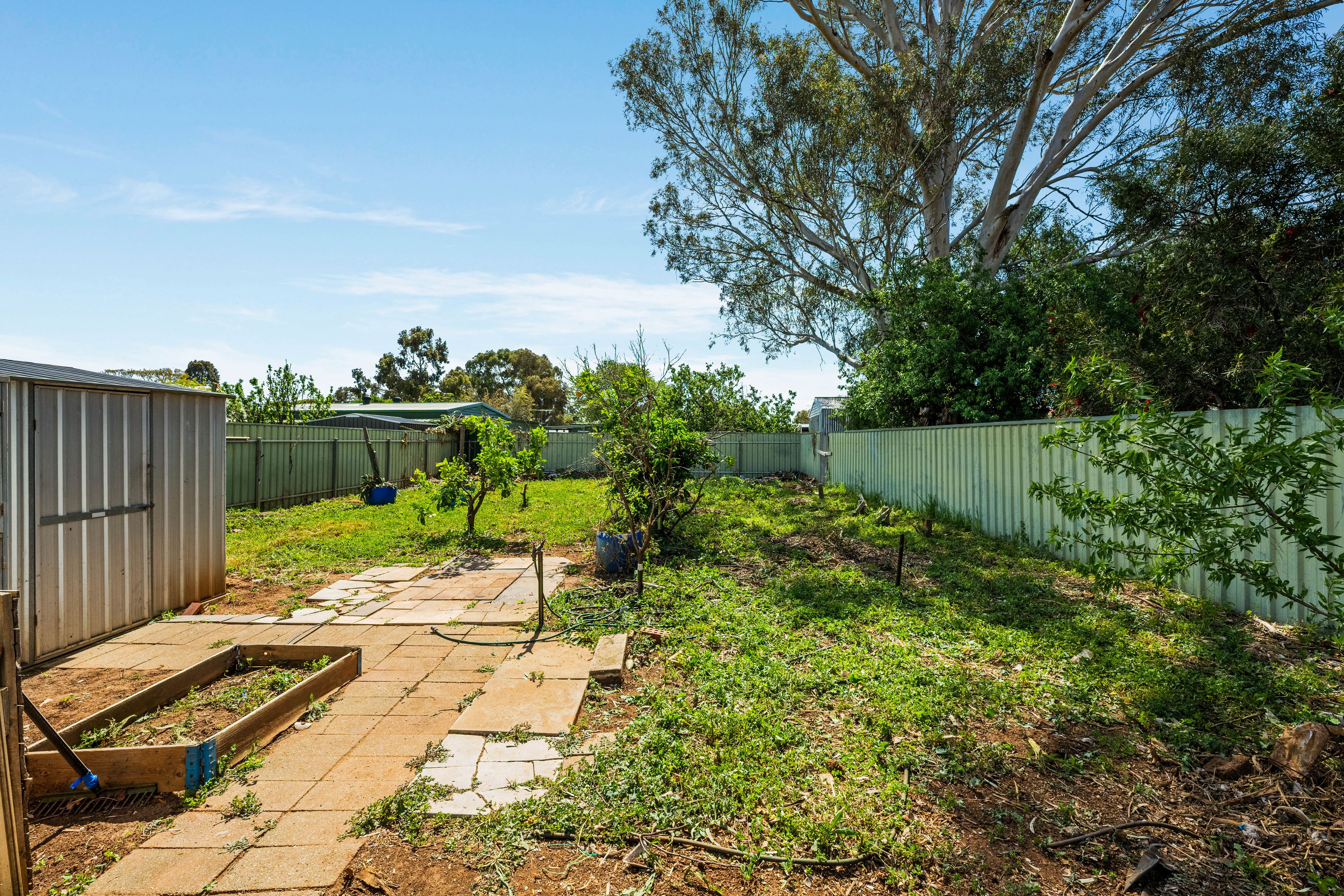 55 Rolleston Avenue — photo 24 of 25