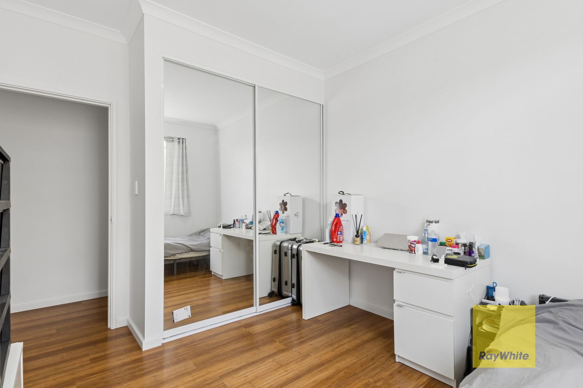 14A Wellaton Street — photo 10 of 18