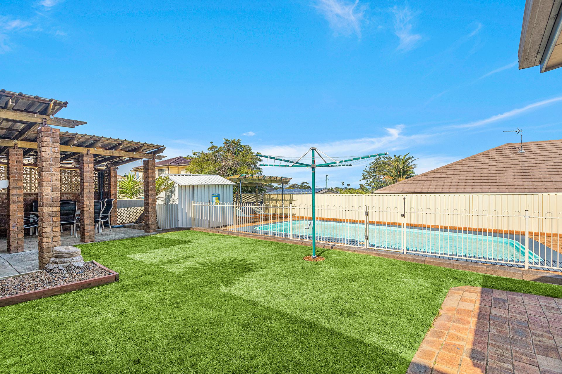 16 Strata Avenue