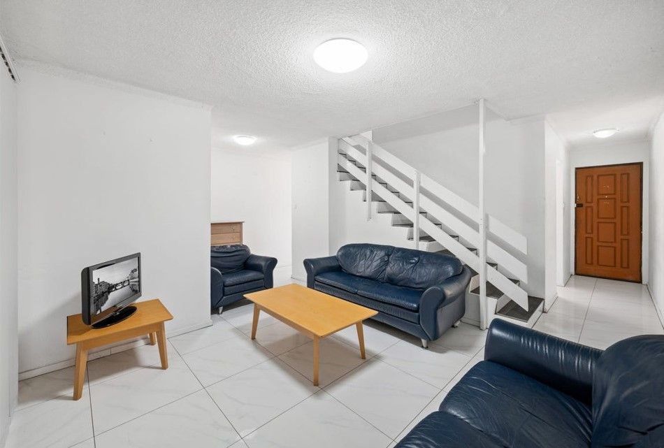 14/24 Atchison Road, Macquarie Fields, NSW 2564