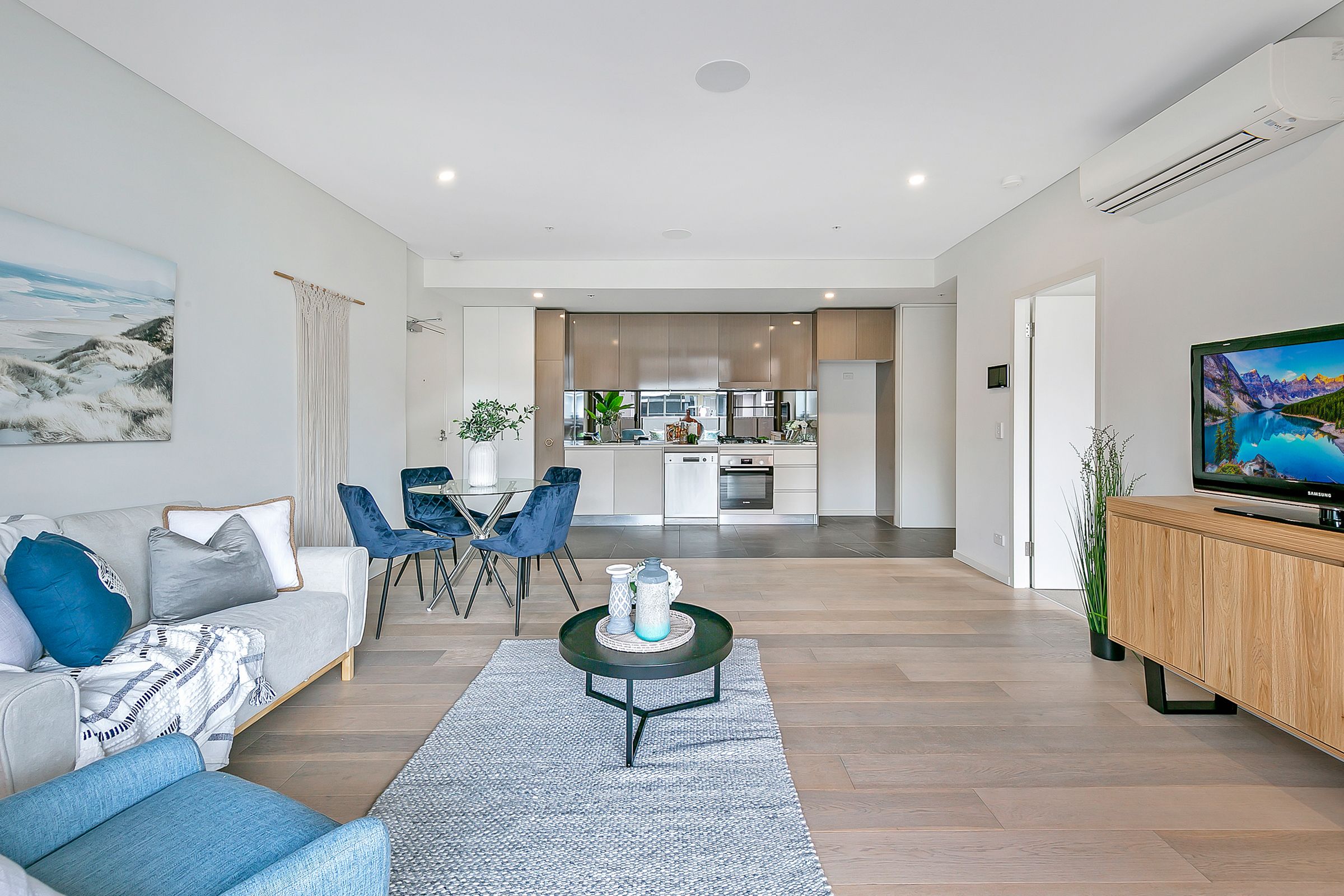 17 Amalfi Drive, Wentworth Point NSW 2127