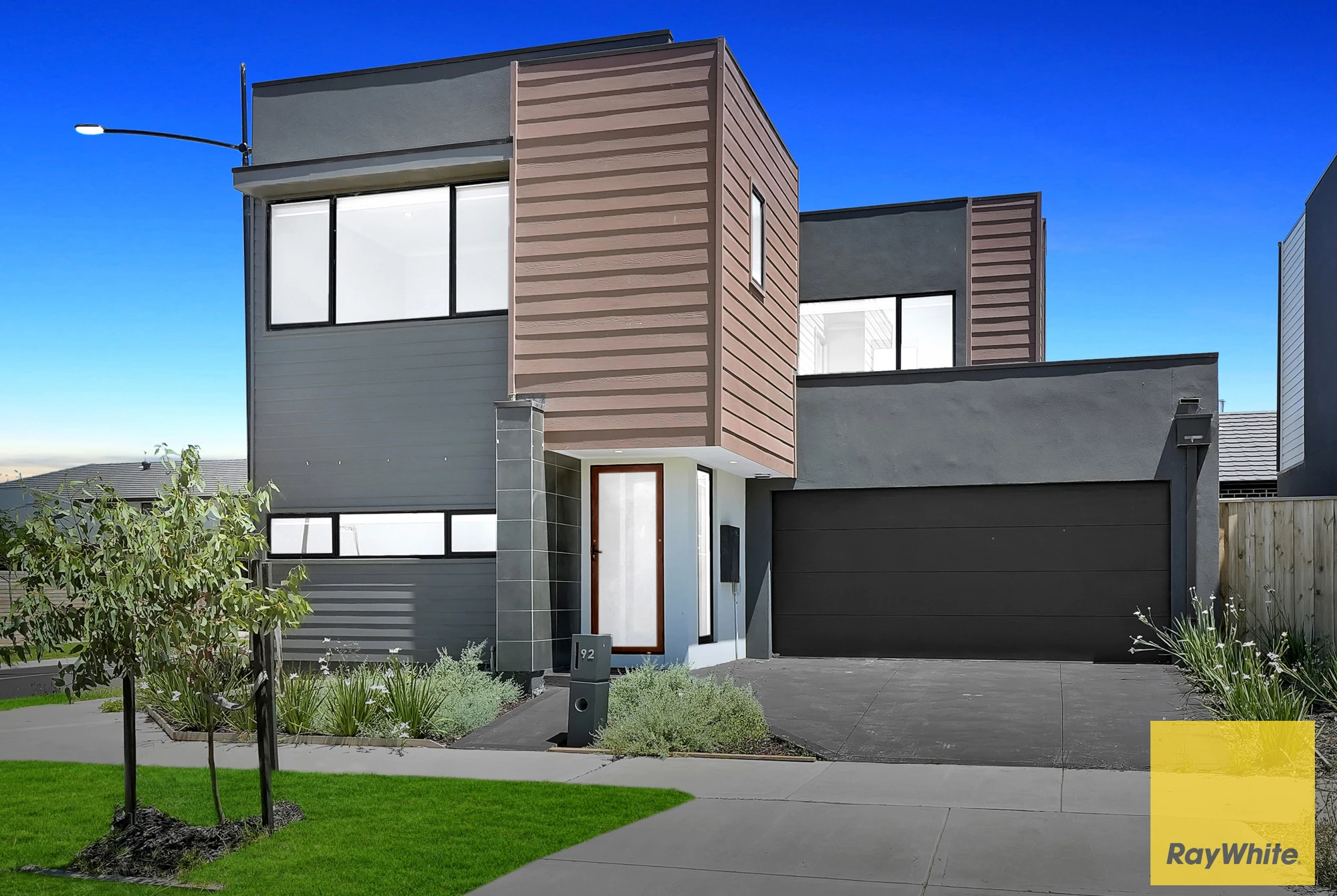 92 Verona Crescent, FRASER RISE, VIC 3336