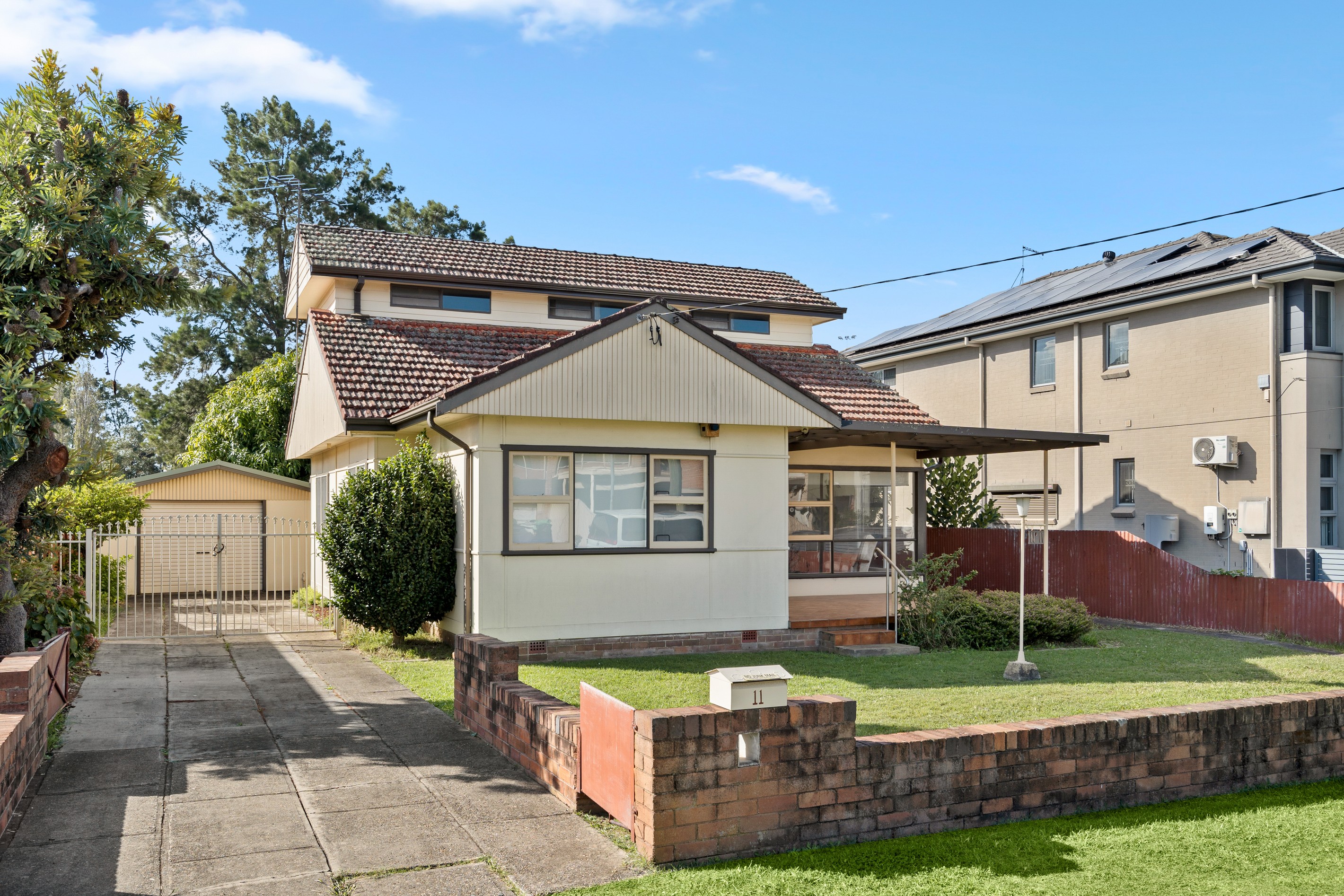 11 Duke Street, Canley Heights, NSW 2166