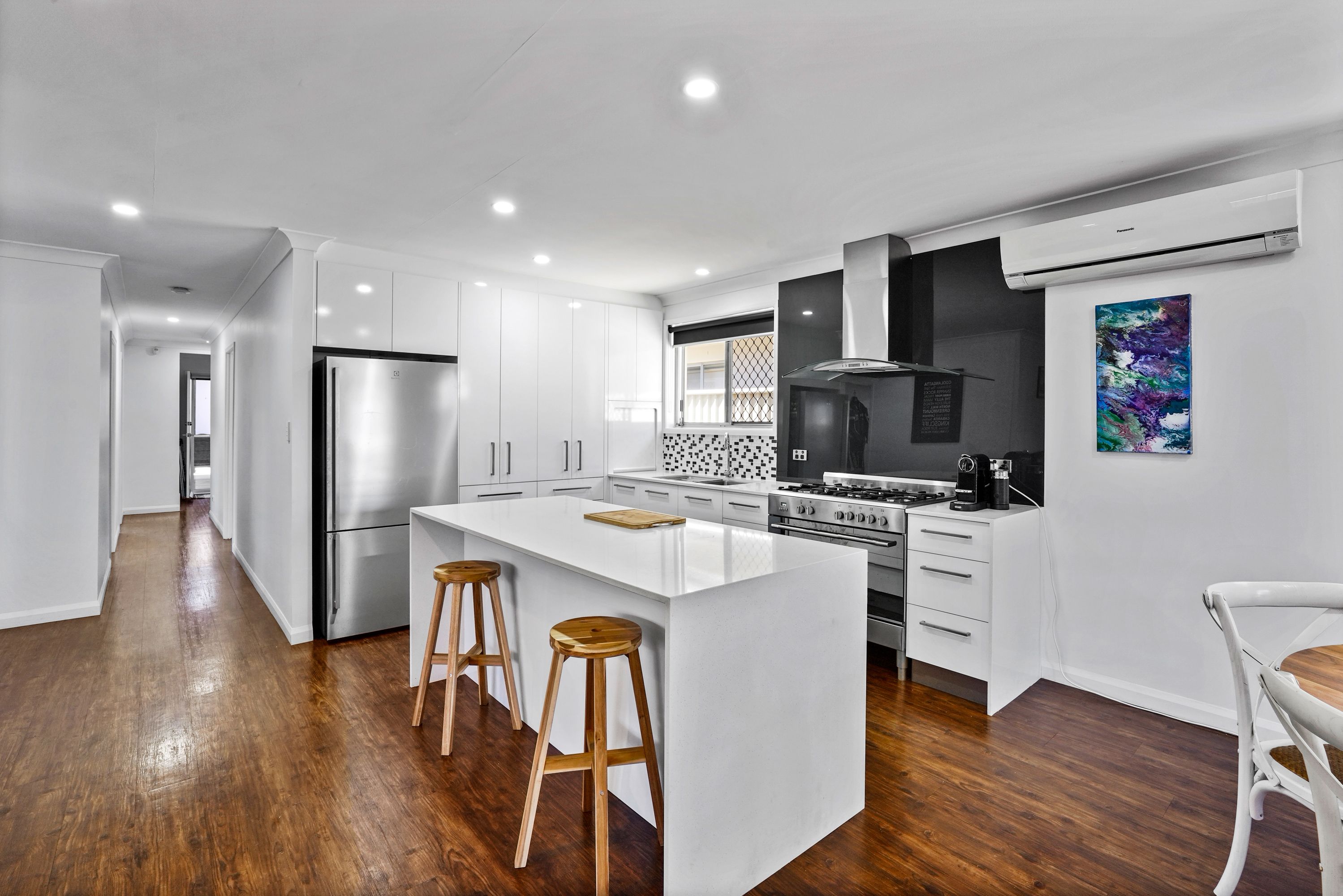 5 Evandale Crescent, Miami, QLD 4220