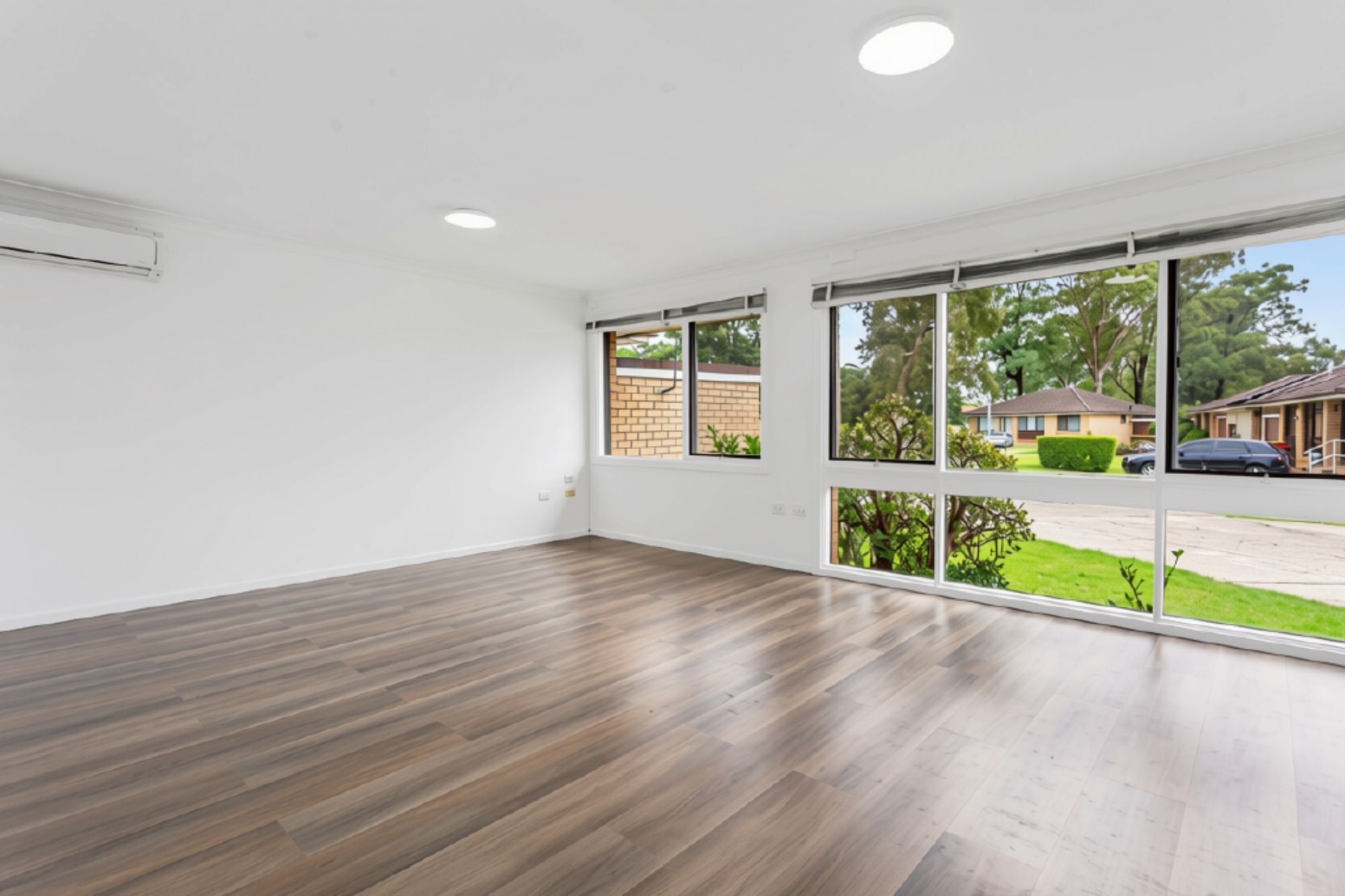6 Ree Place — photo 4 of 8