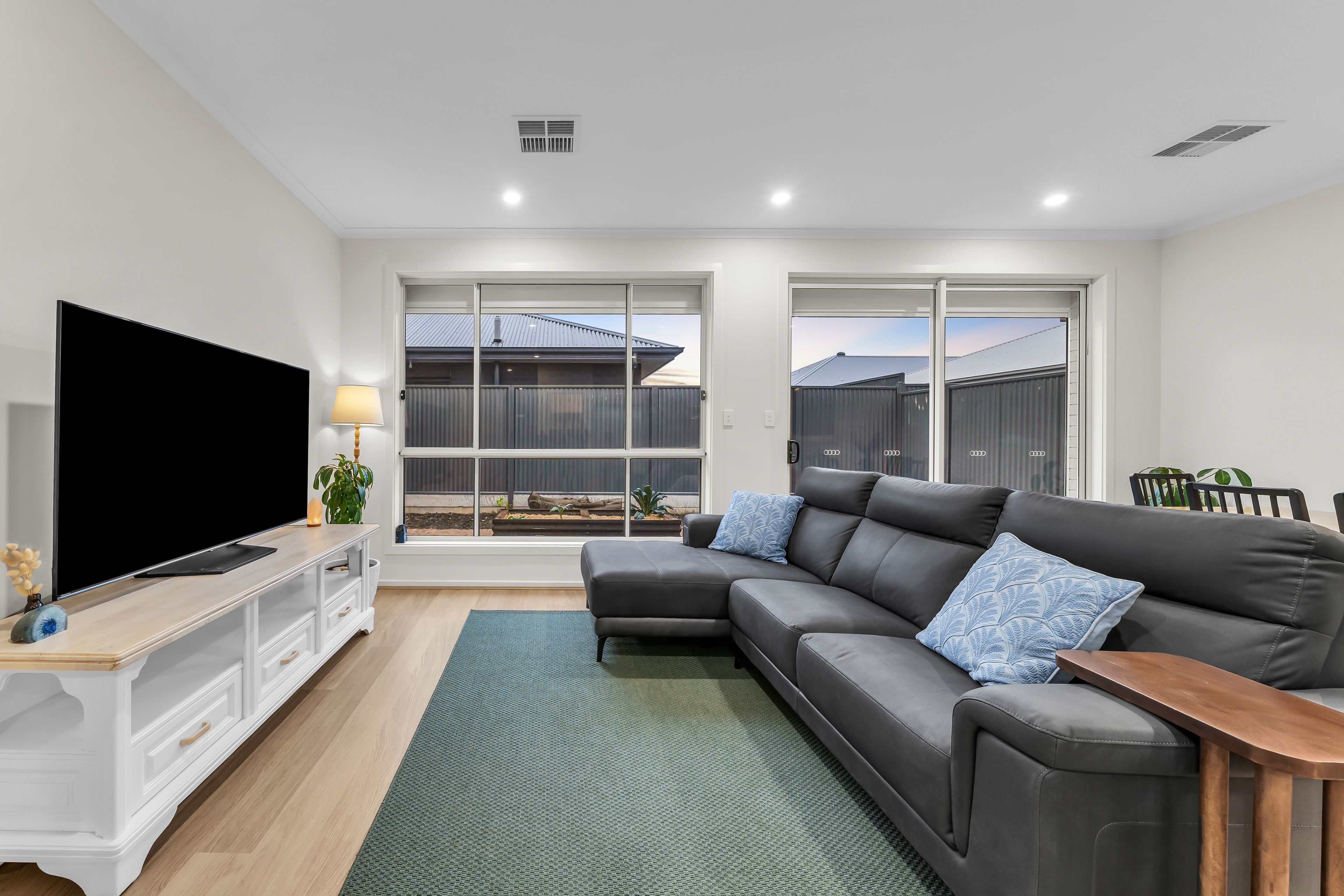 23 Corymbia Avenue — photo 10 of 30