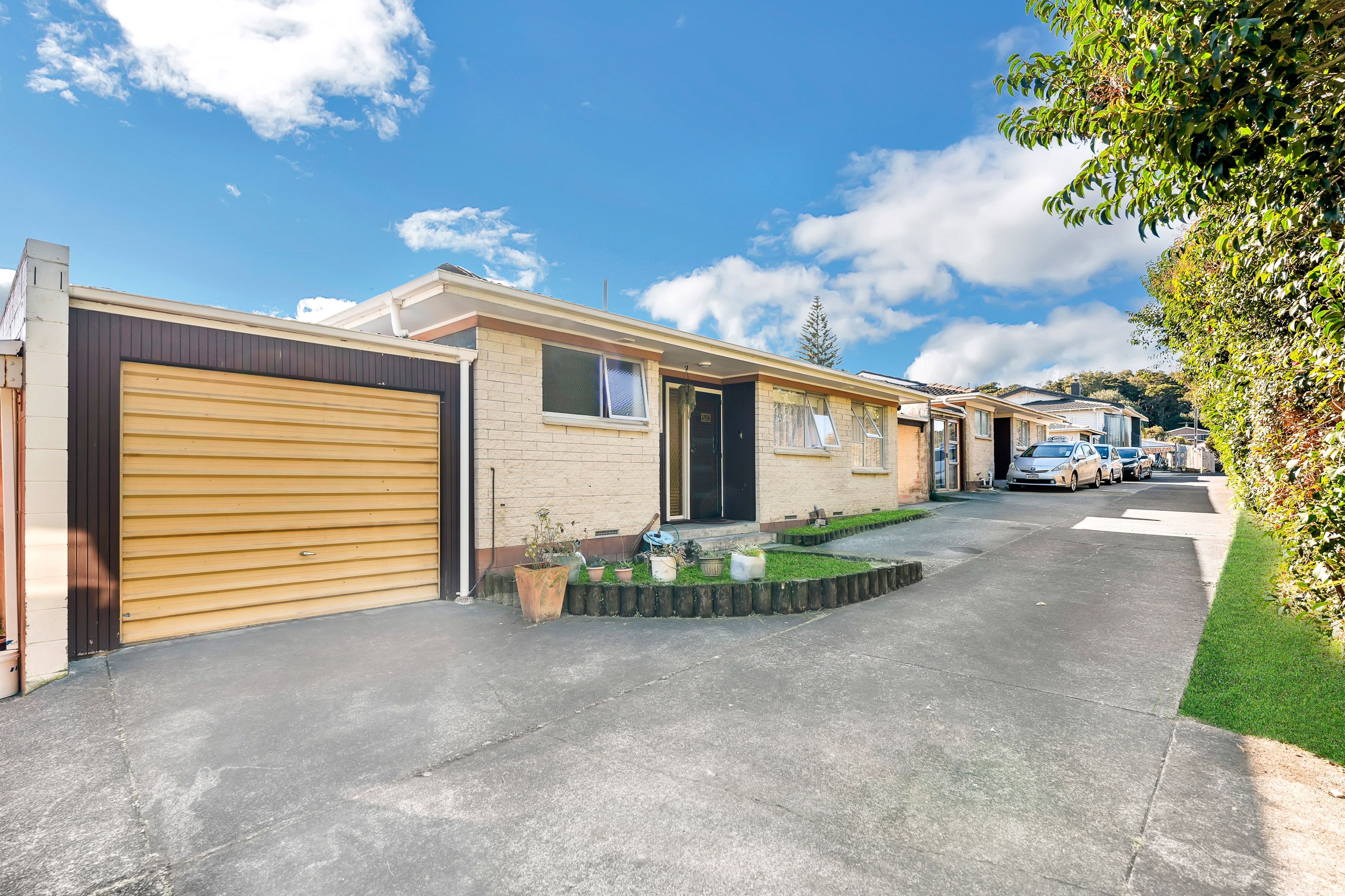 2/91A Great South Road, Manurewa, Manukau City