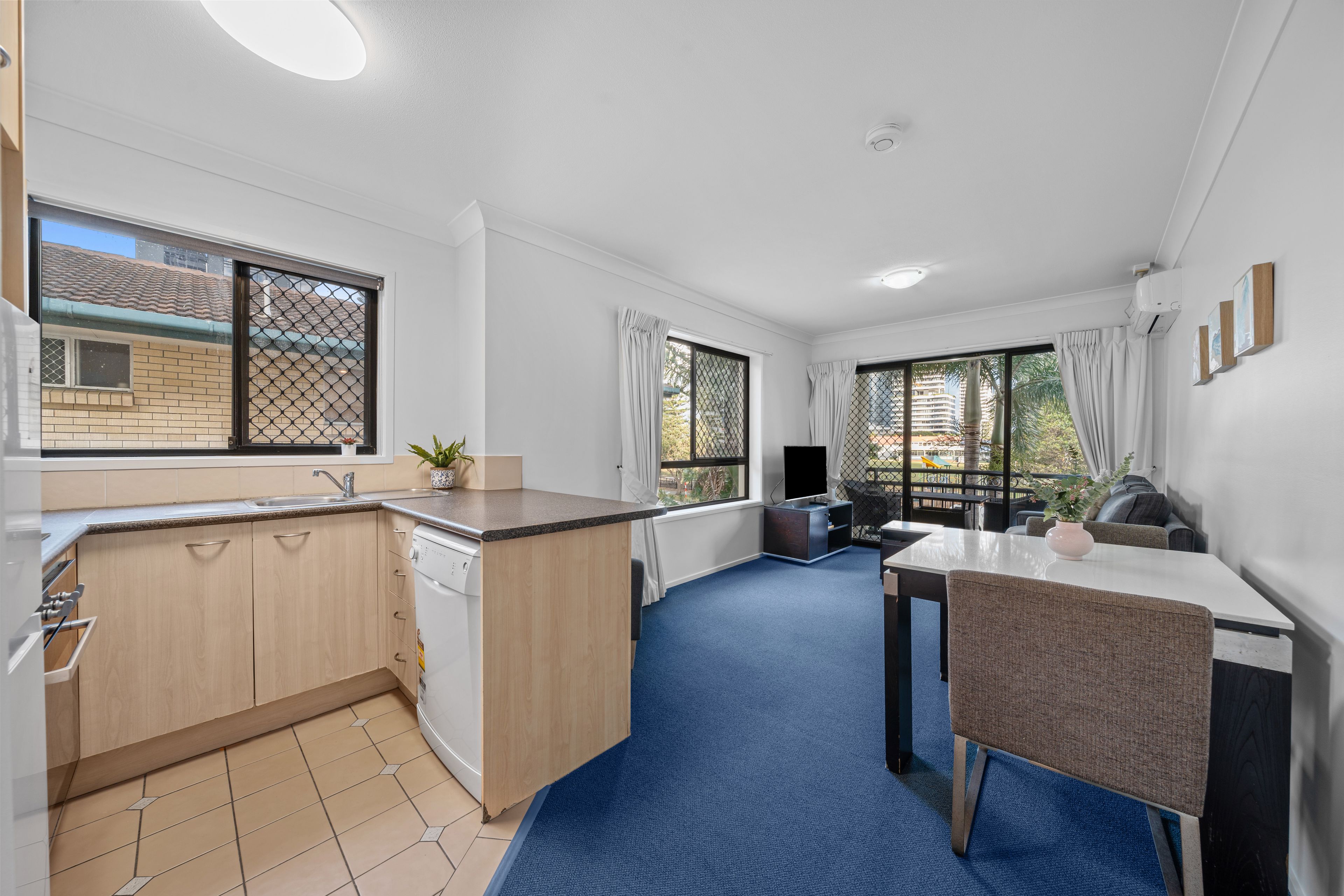 19/9-13 Margaret Avenue, Broadbeach, QLD 4218