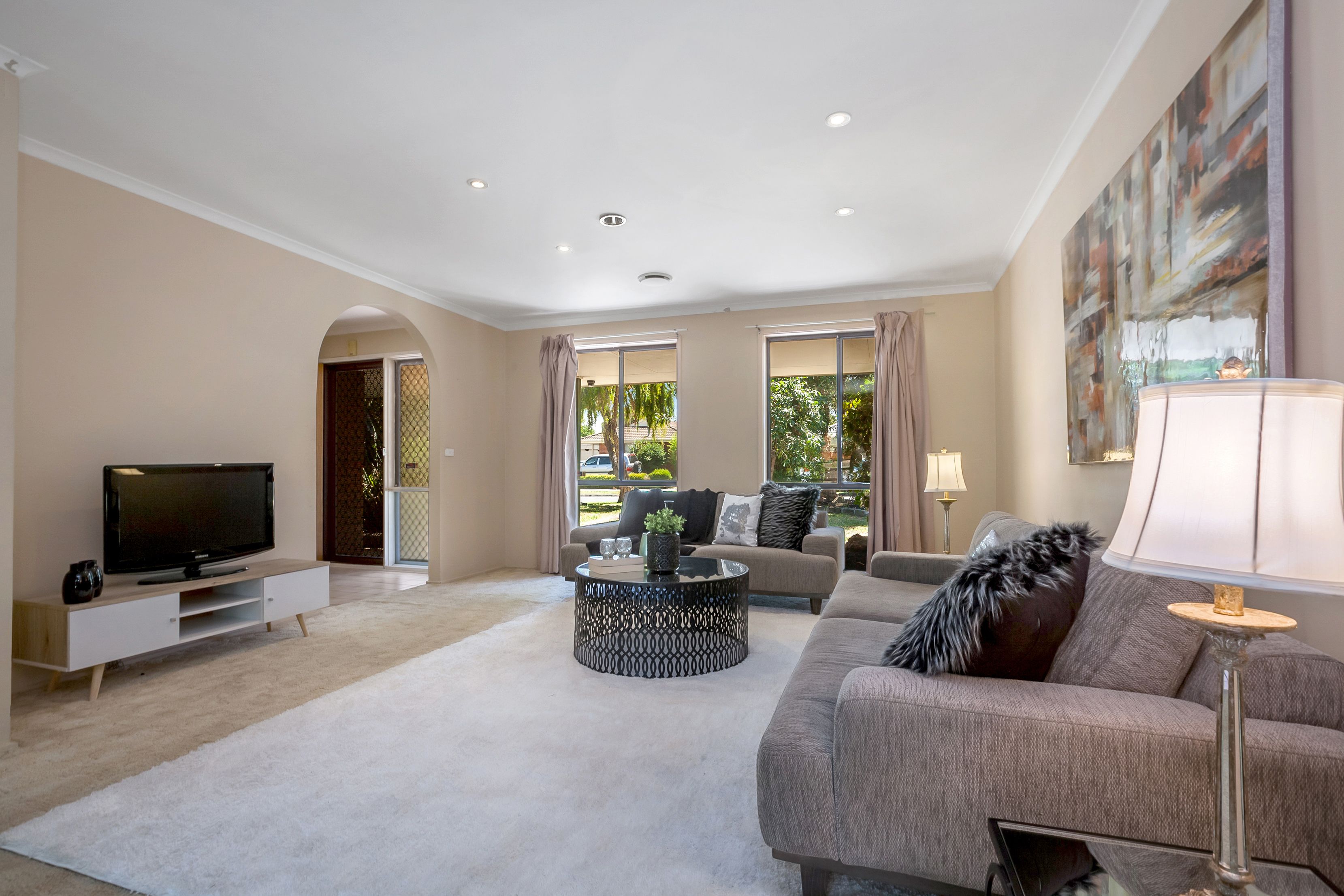 27 Jacaranda Drive, Mill Park, VIC 3082