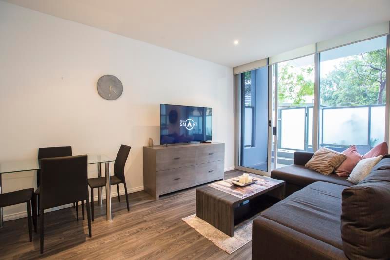214/3 Como Crescent, Southport, QLD 4215