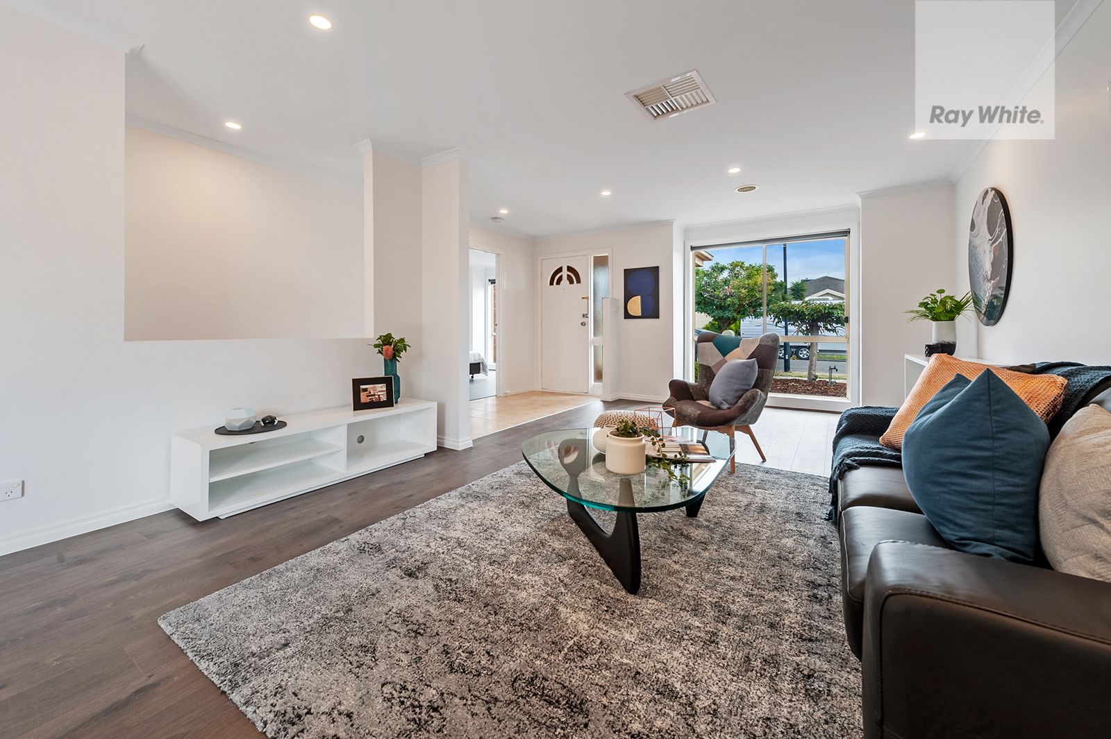 32 Cambridge Crescent, Roxburgh Park, VIC 3064
