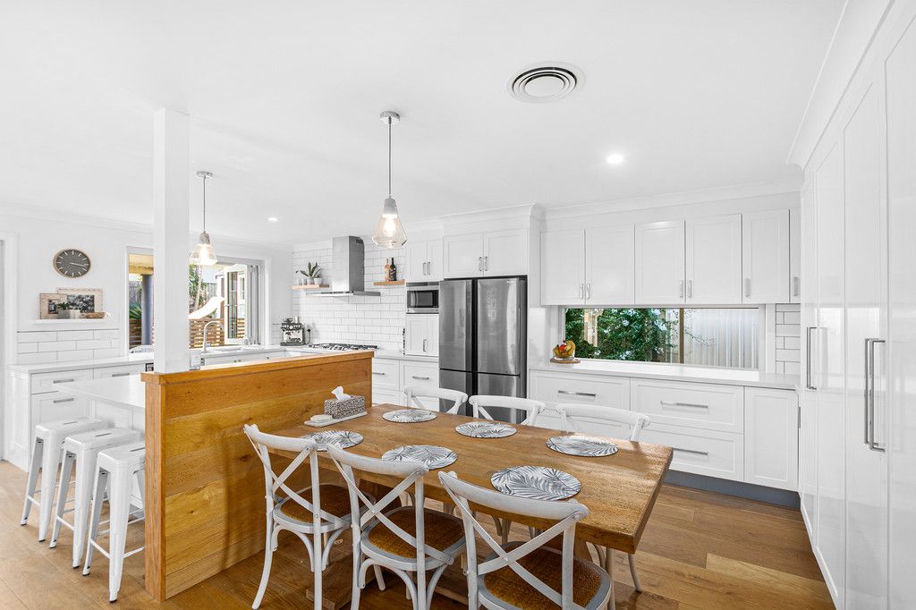 6 Gore Avenue, Shell Cove, NSW 2529