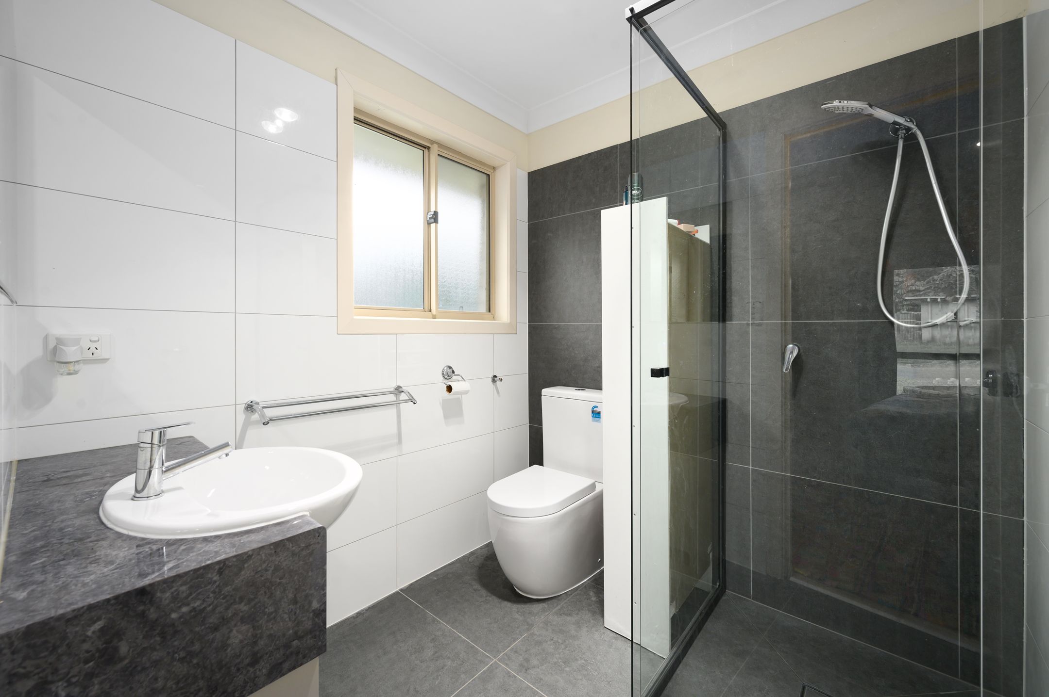 31 Talpa Street — photo 7 of 15