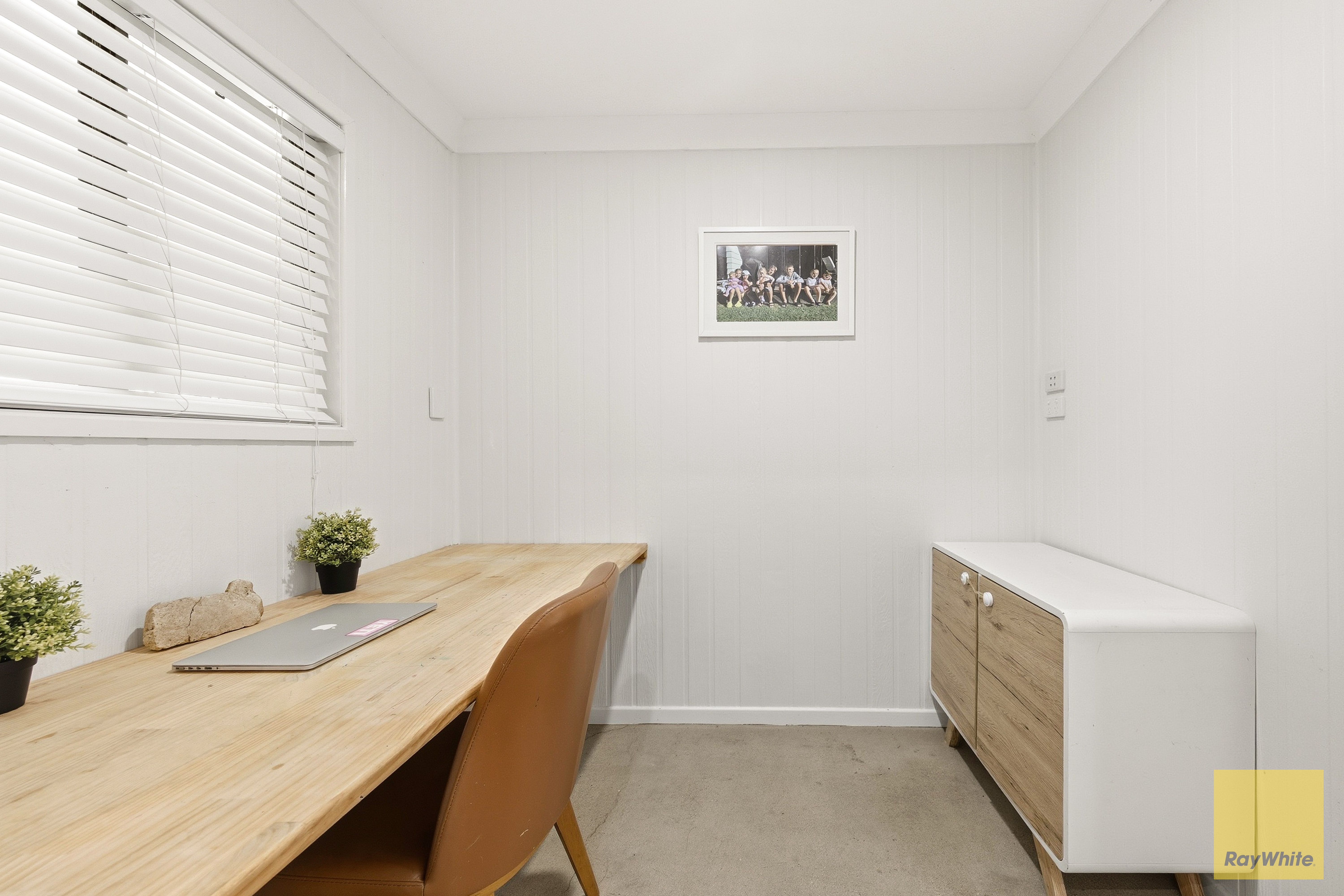 21 Crinum Crescent — photo 19 of 30