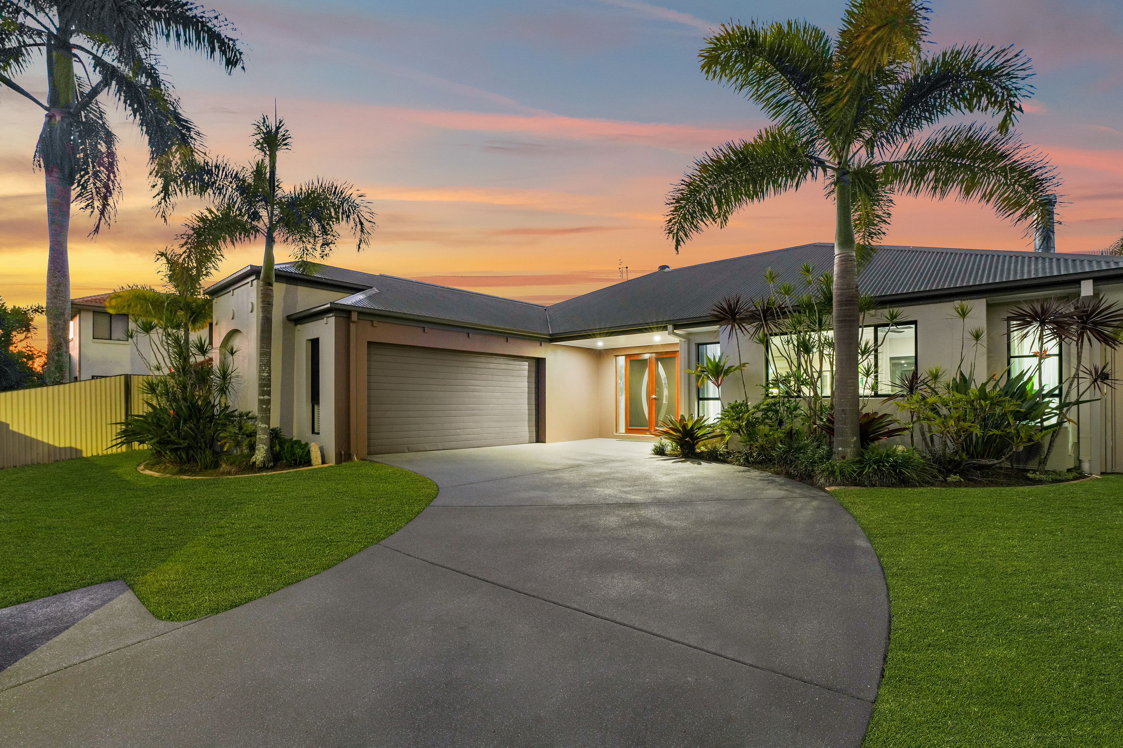 153 Lae Drive, Coombabah, QLD 4216 Sold House Ray White Hope Island