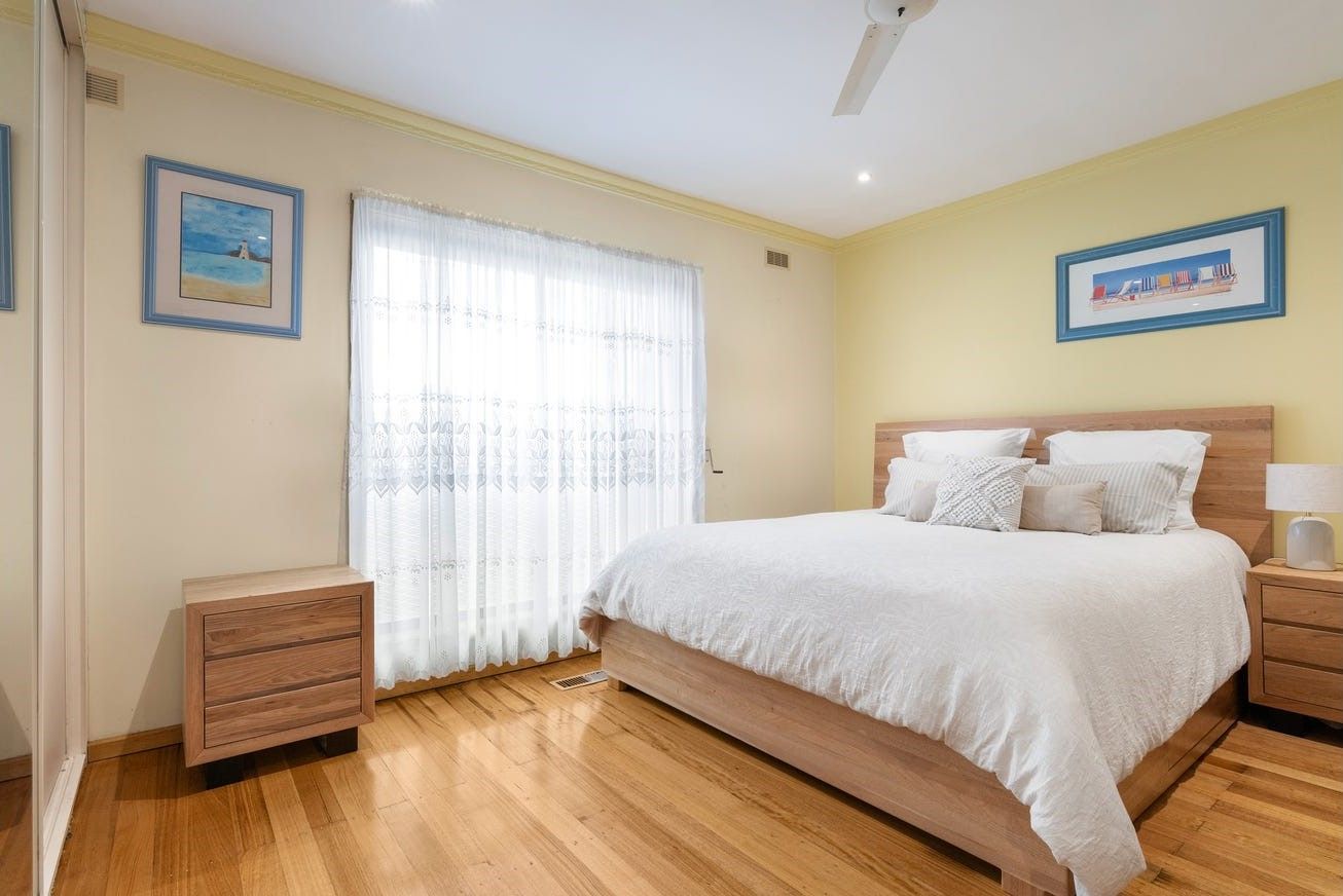 52 Cumberland Road — photo 8 of 14