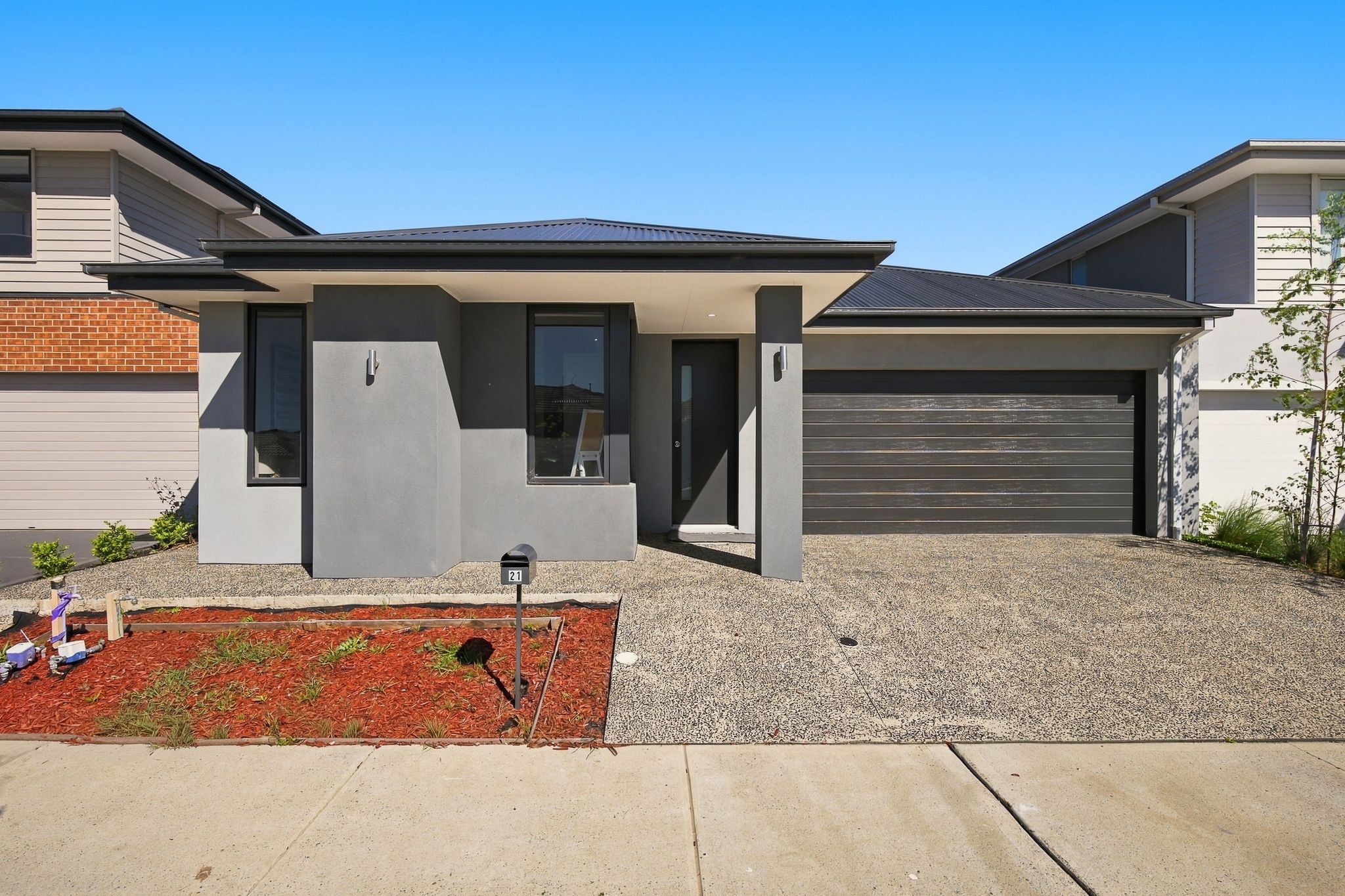 21 Bronx Avenue — photo from Ray White Cranbourne