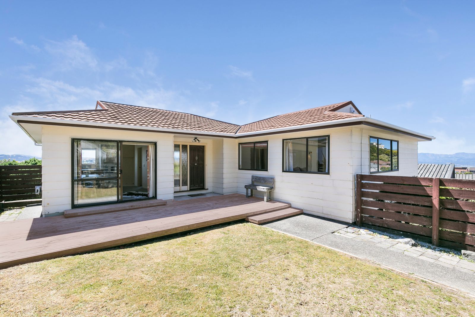 22 Nalanda Crescent, Broadmeadows, Wellington City